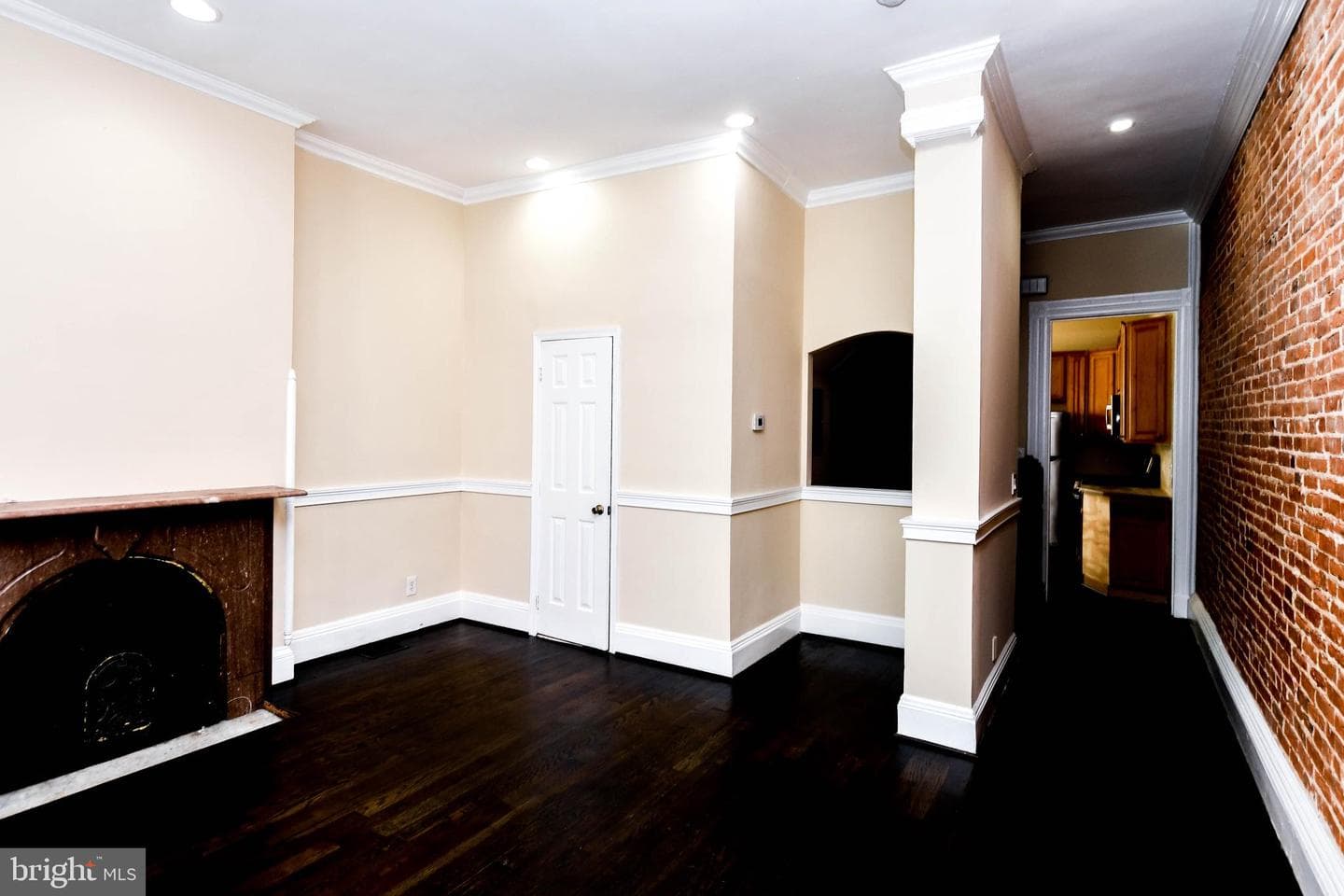 2035 Madison Avenue photo 4