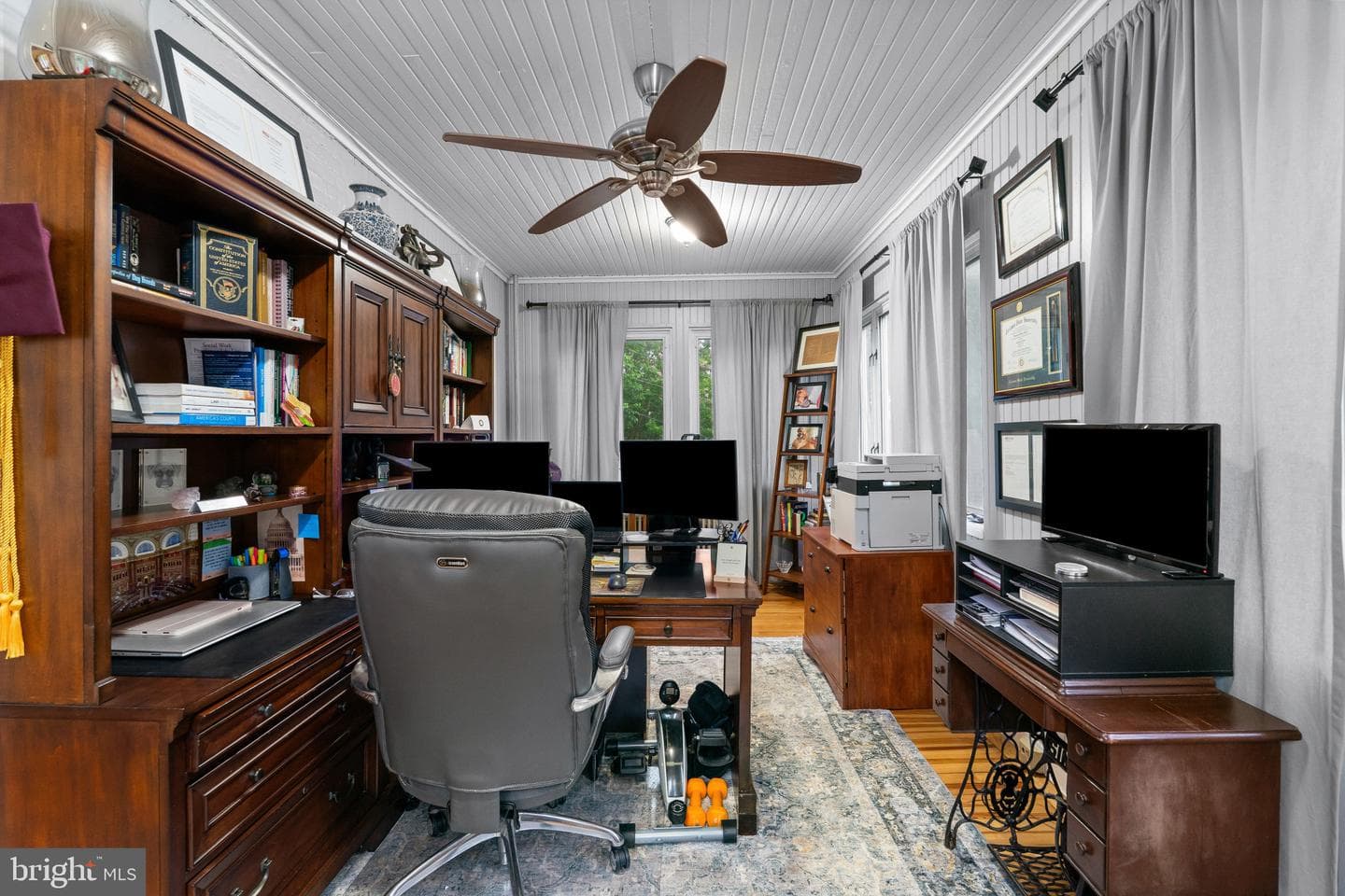 1804 Fairbank Road photo 18
