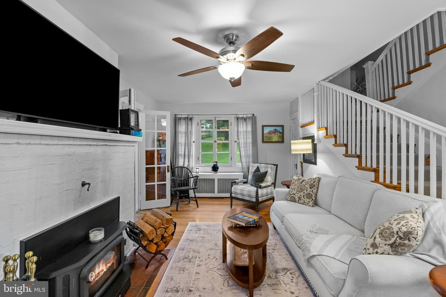 1804 Fairbank Road photo 8