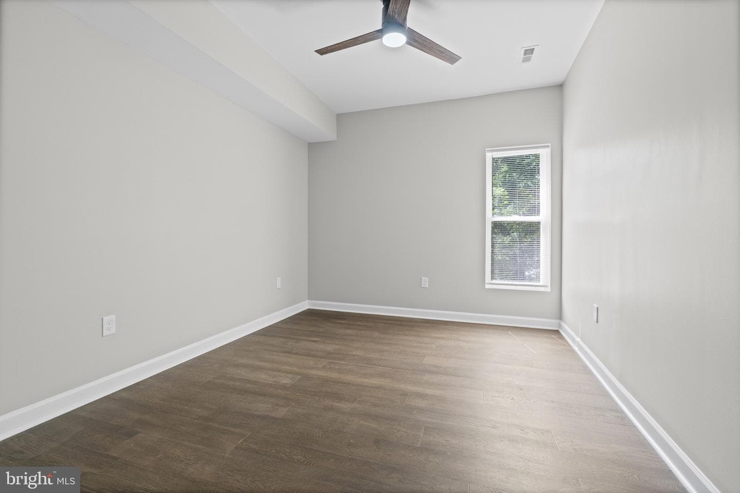 706 N Arlington Avenue photo 21