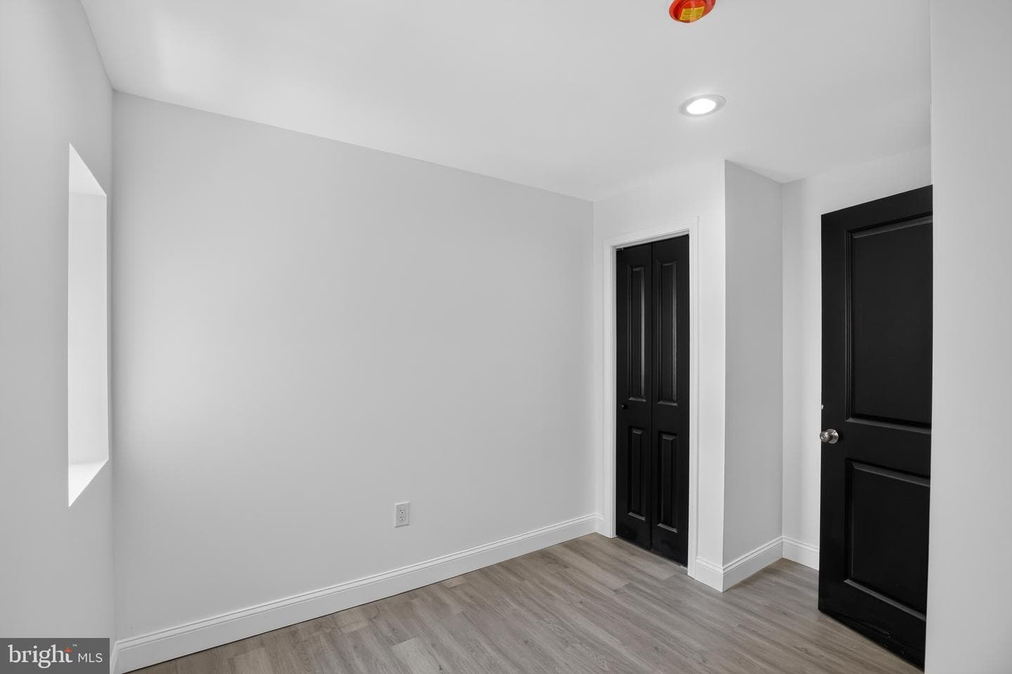 2877 Woodbrook Avenue photo 20