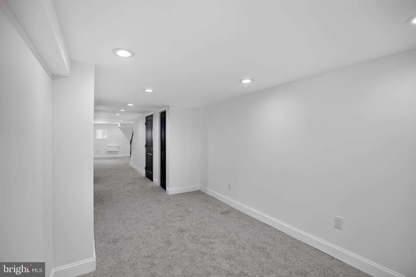 2877 Woodbrook Avenue photo 33