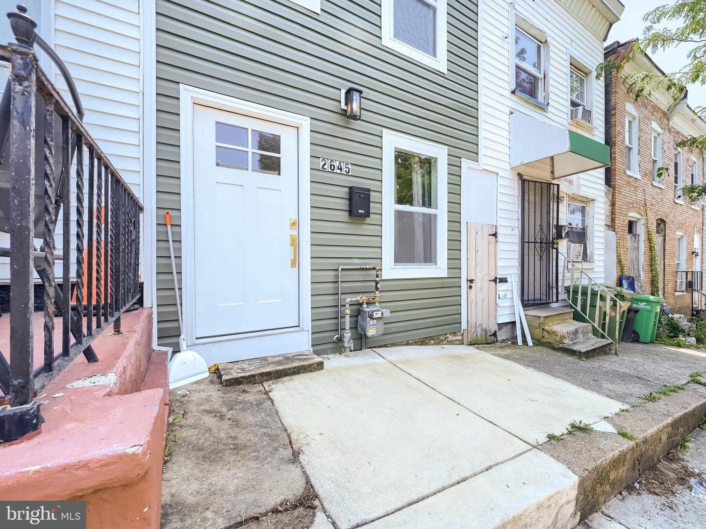 2645 Lehman Street photo 4