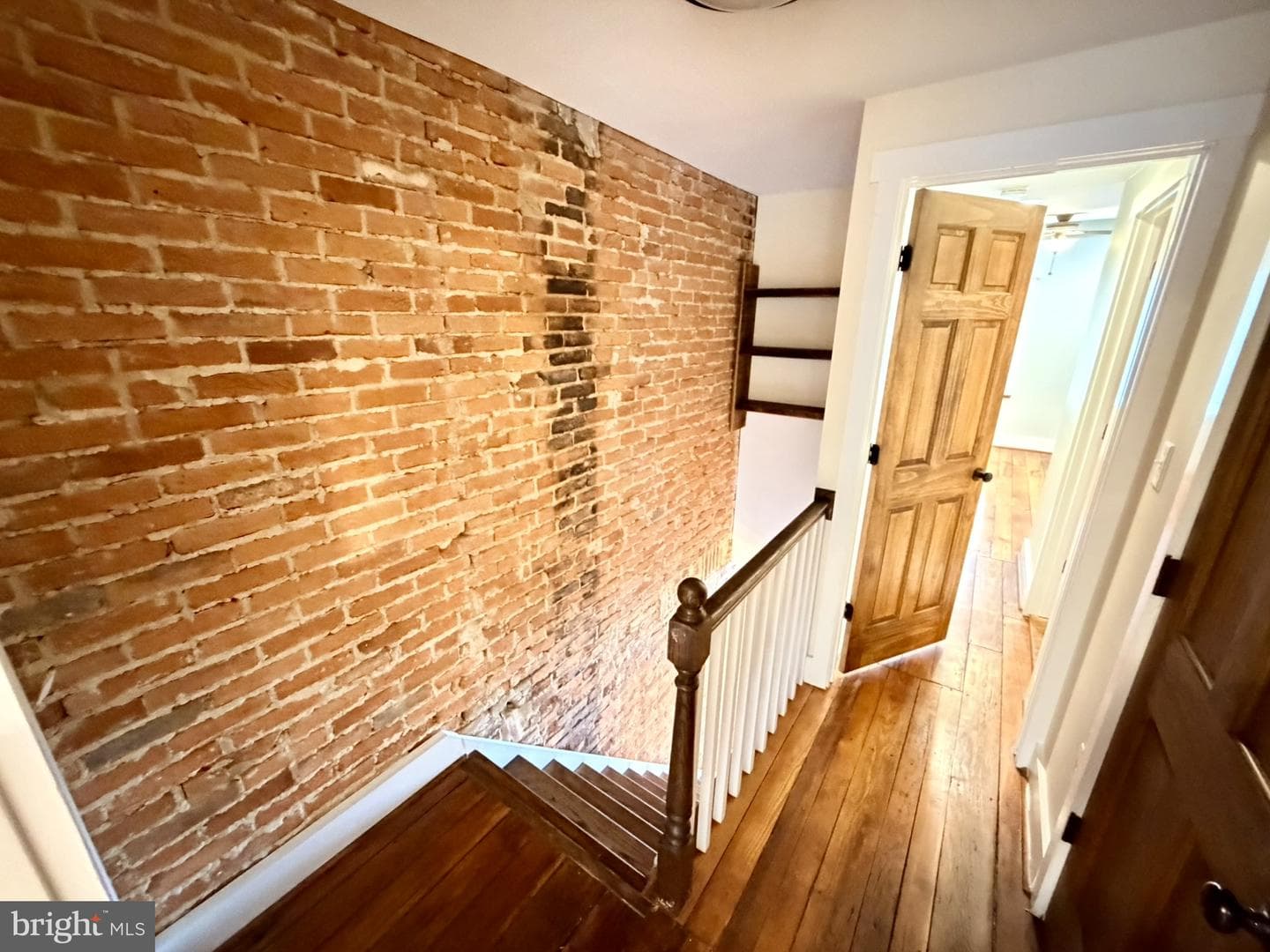 1530 E Clement Street photo 7