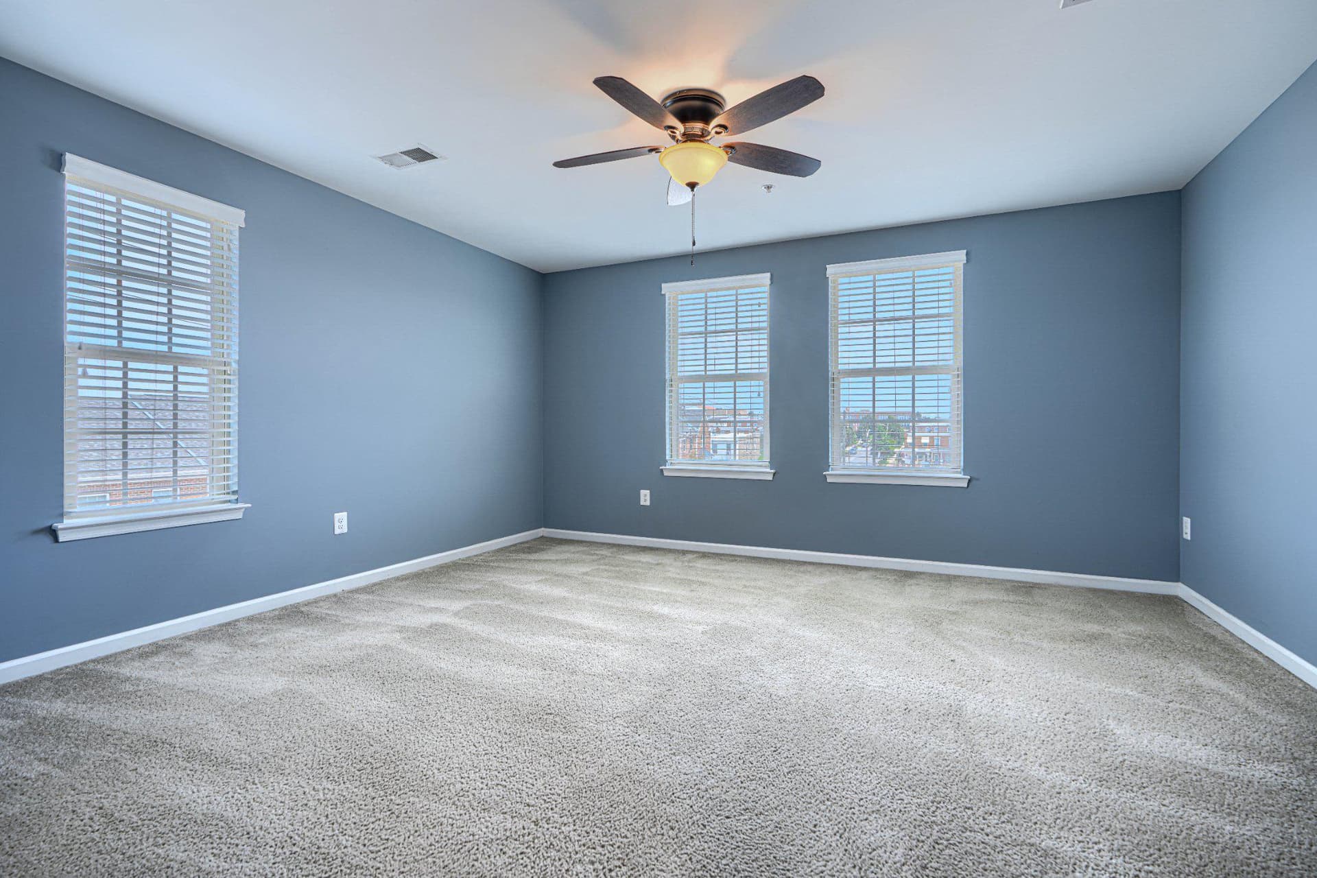4601 Fait Avenue photo 27