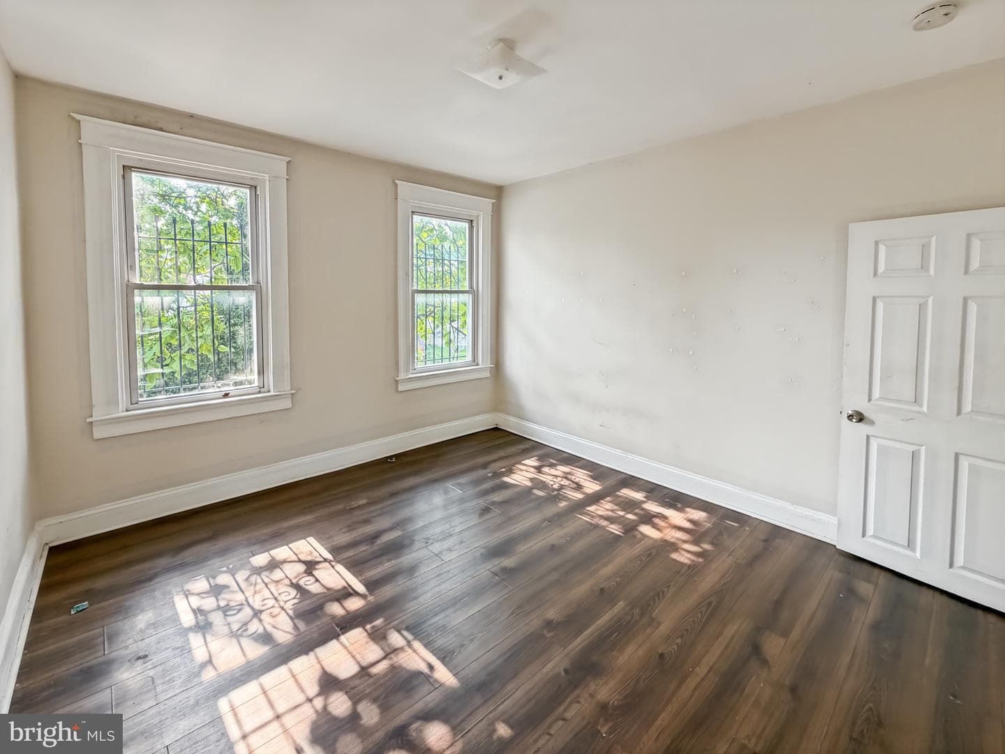 411 N Edgewood Street photo 24