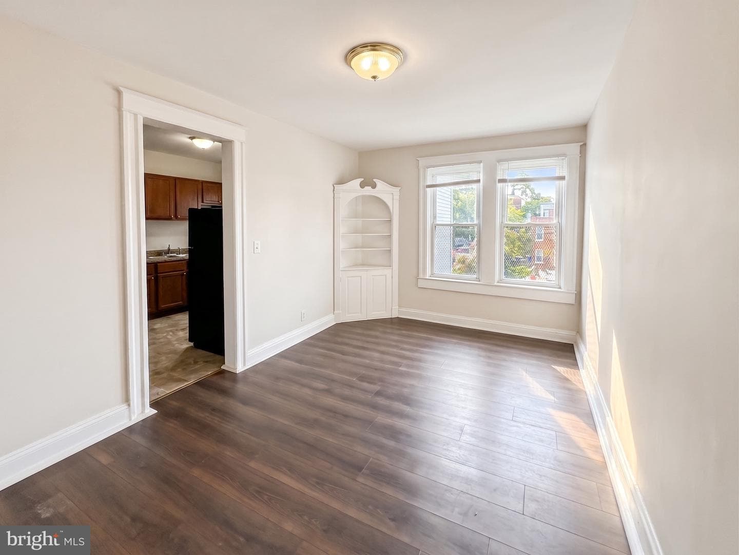 411 N Edgewood Street photo 6
