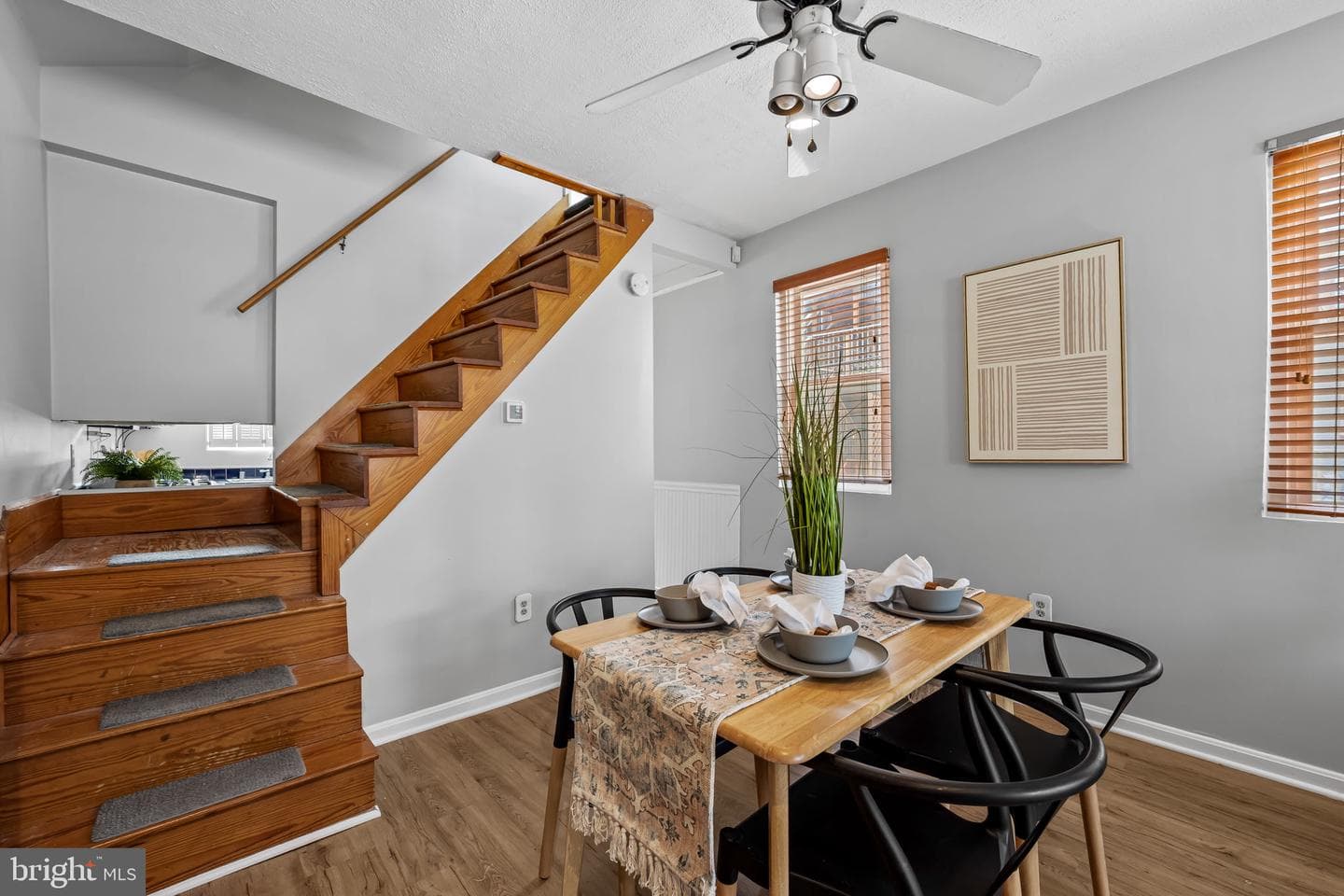 1417 Anchor Street photo 6