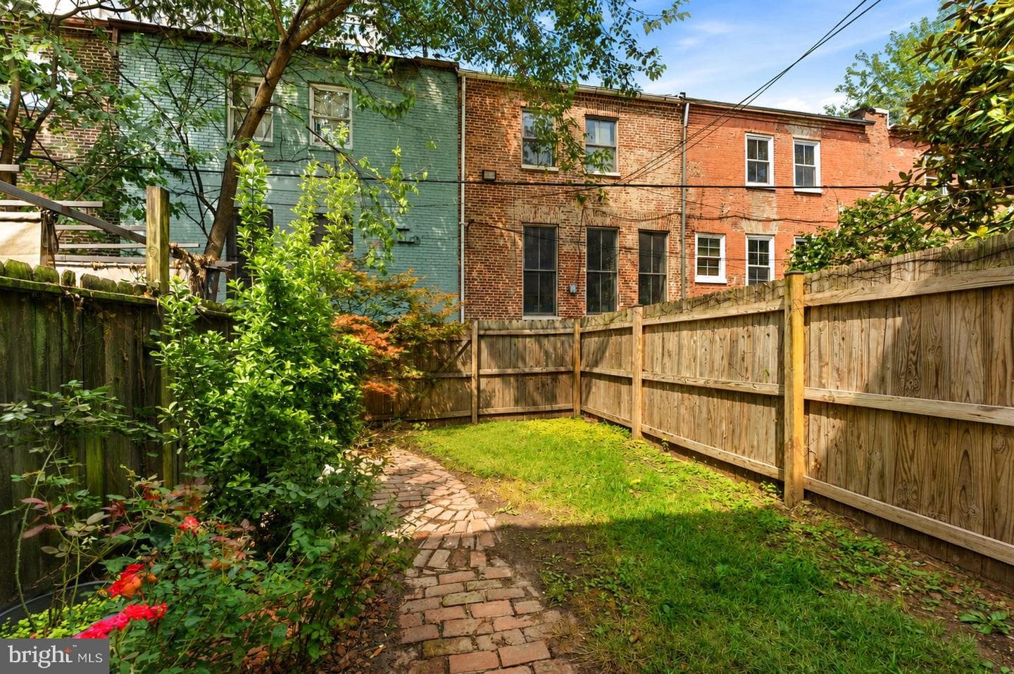 1110 Guilford Avenue photo 37