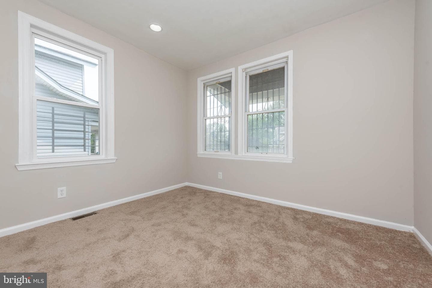 3300 Hamilton Avenue photo 10
