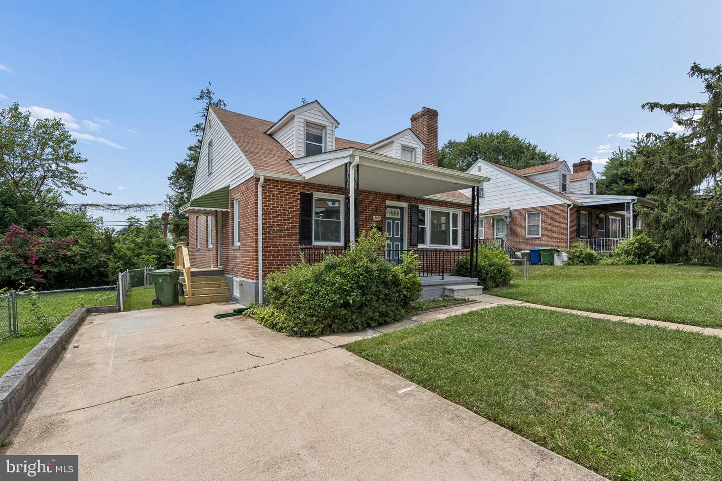 3807 Grenton Avenue photo 3