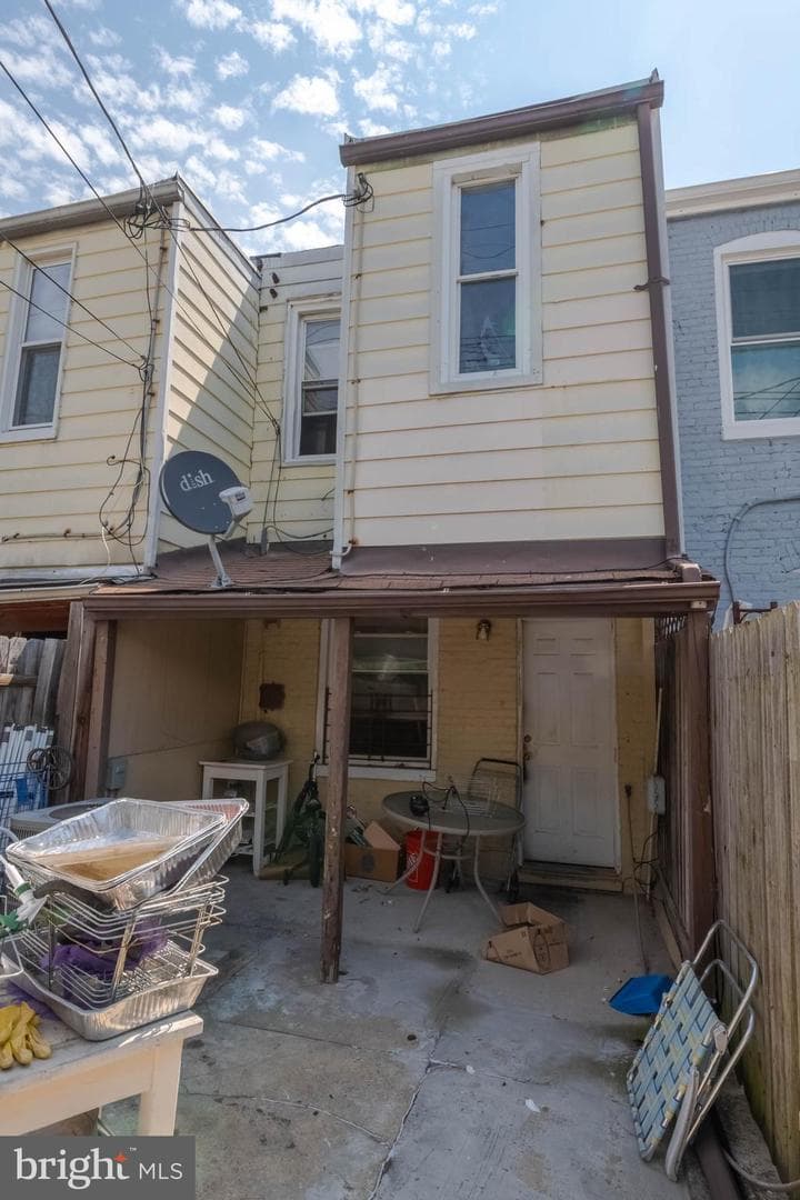120 N Glover Street photo 15