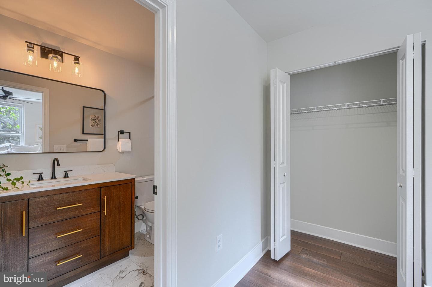3523 Roland Avenue photo 20