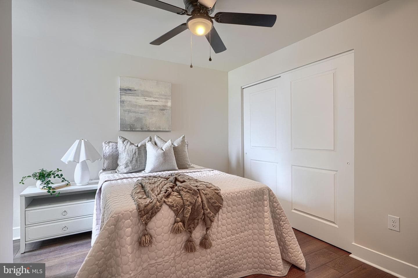 3523 Roland Avenue photo 23
