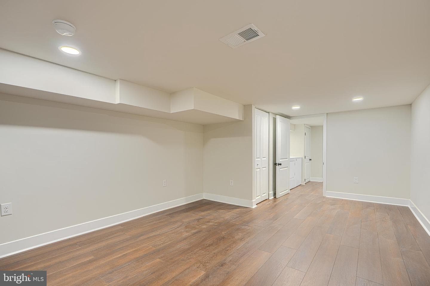 3523 Roland Avenue photo 31