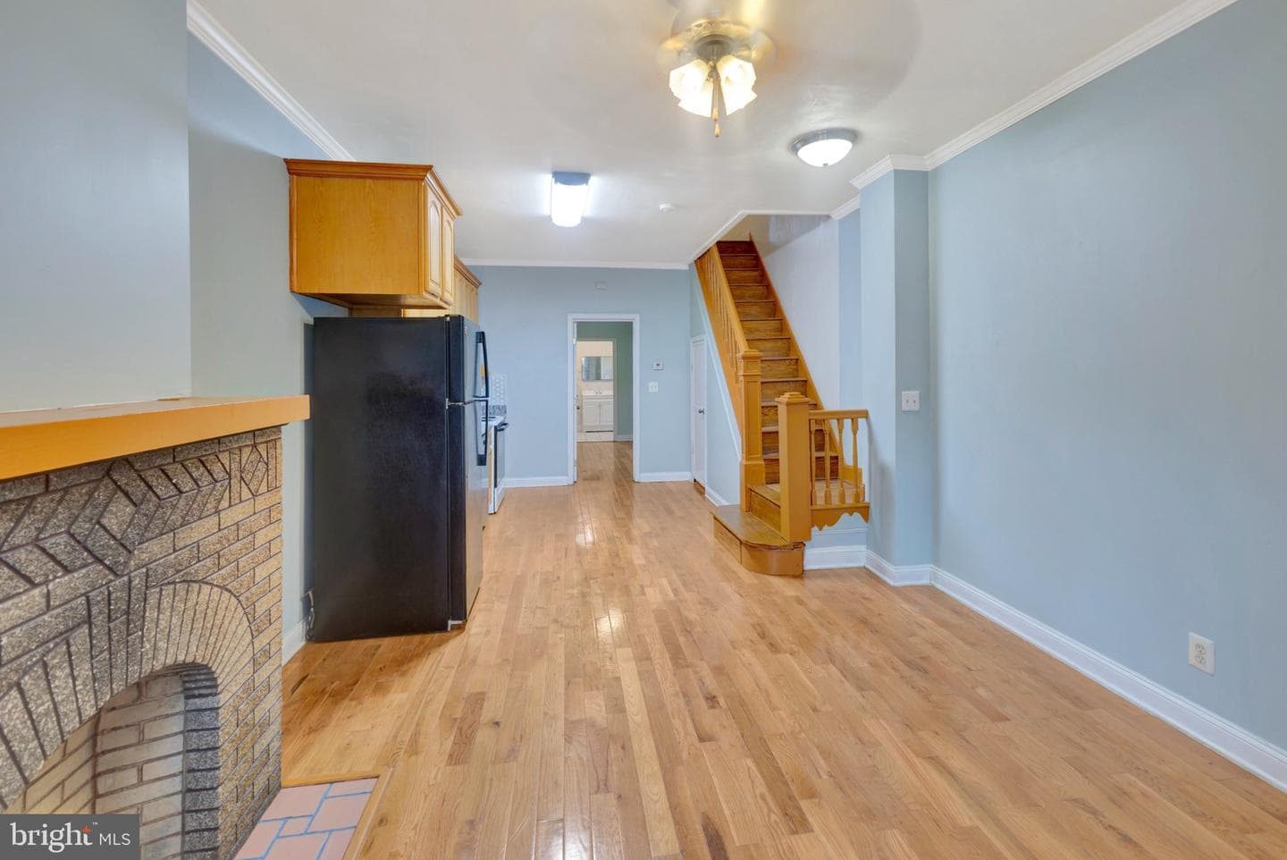2425 Ashland Avenue photo 4