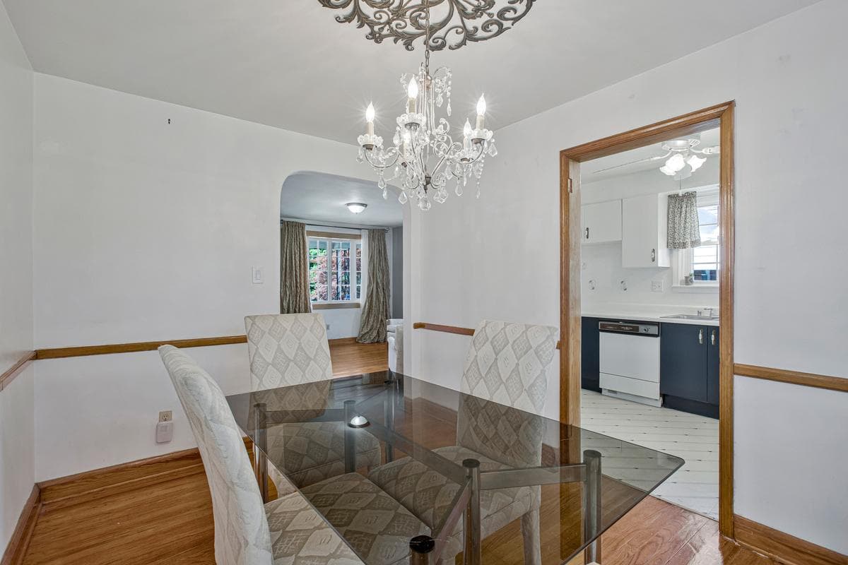 4708 Hamilton Avenue photo 8