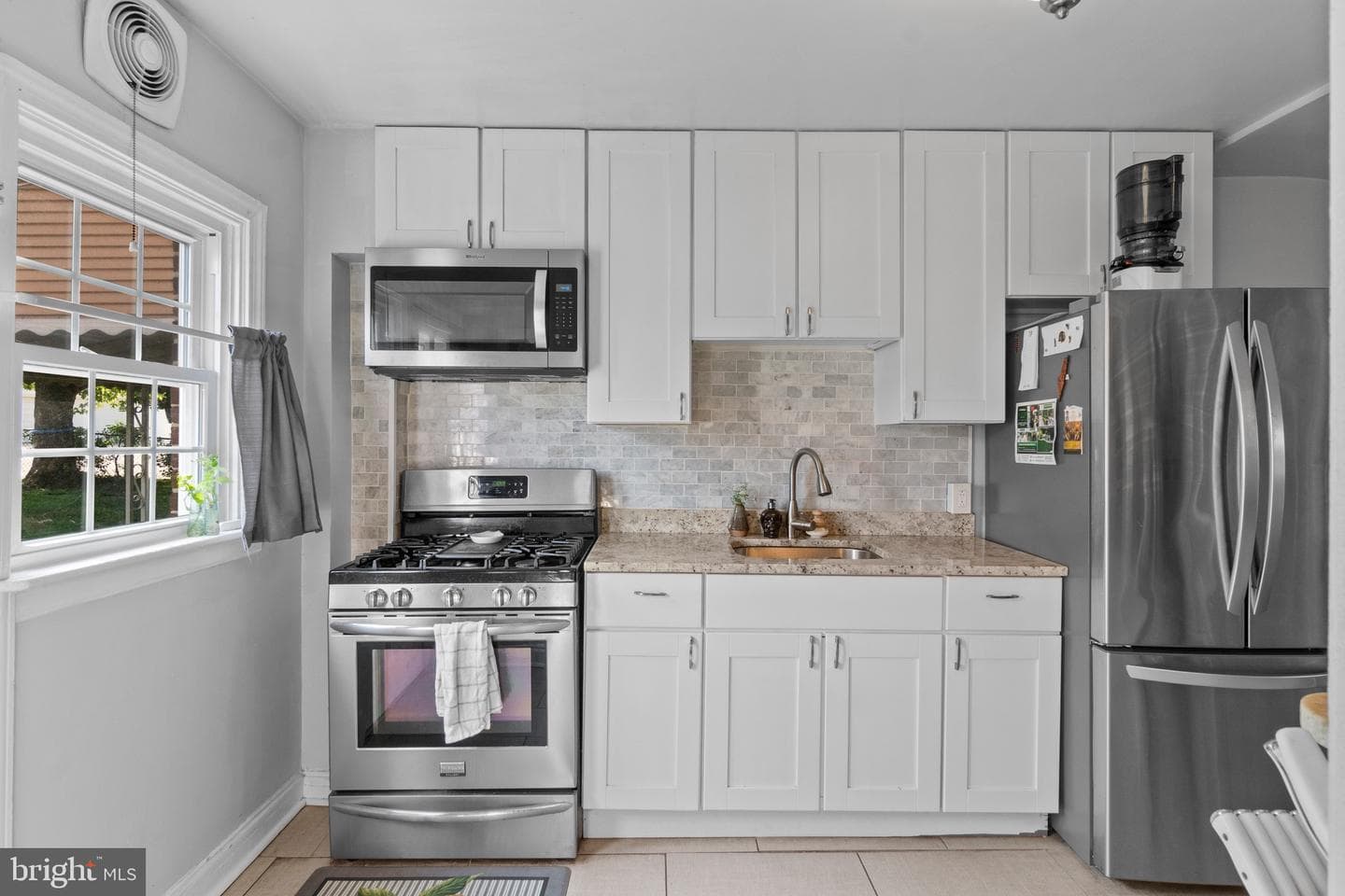 3832 Monterey Road photo 10