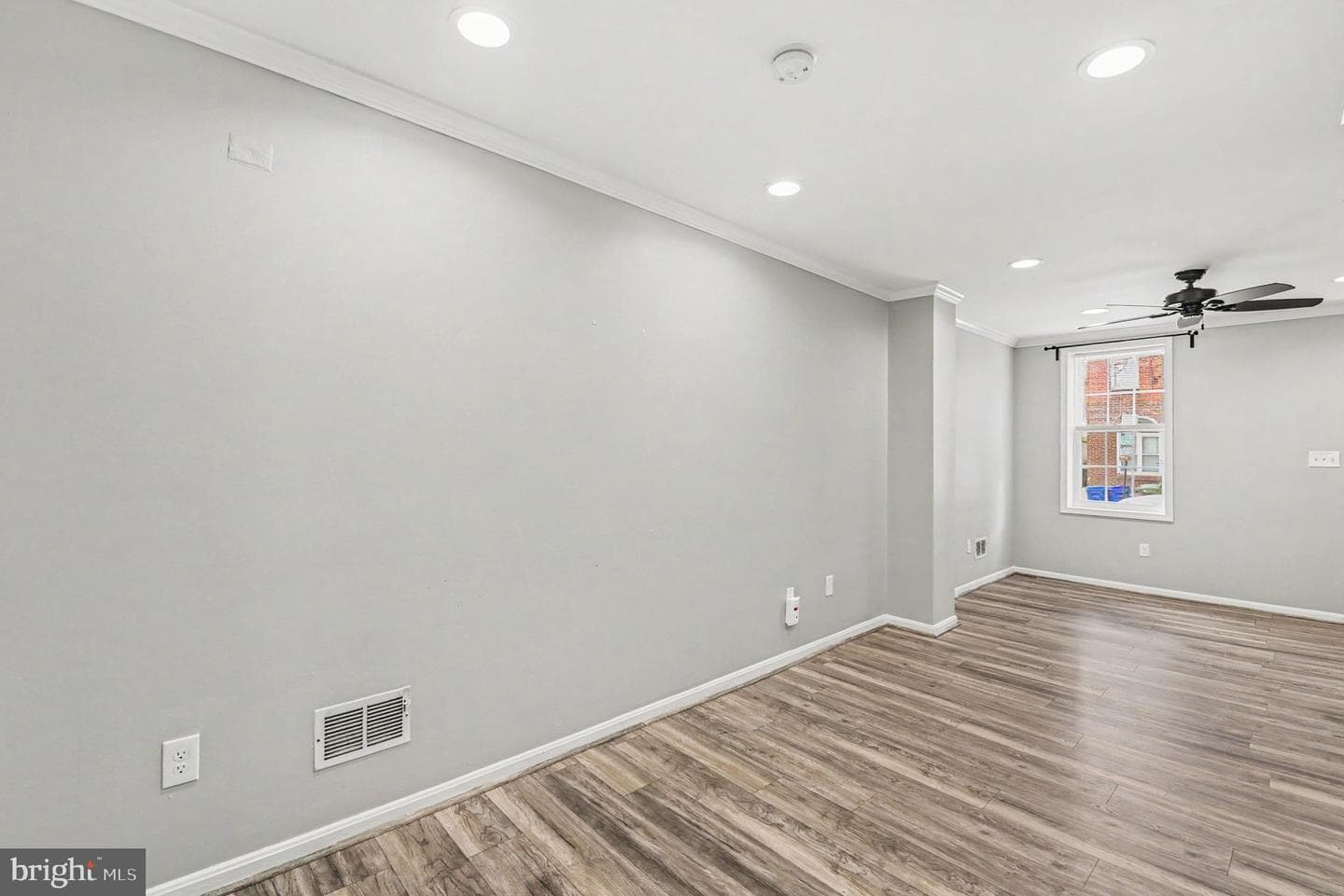 111 E Fort Avenue photo 10
