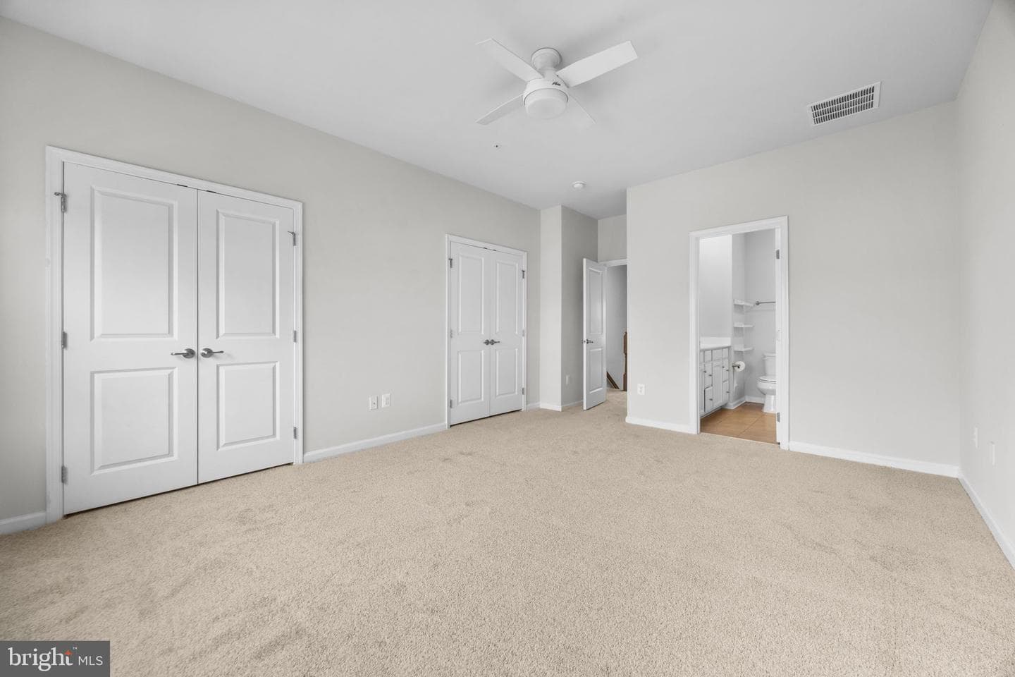 4710 Marlene Mews photo 17