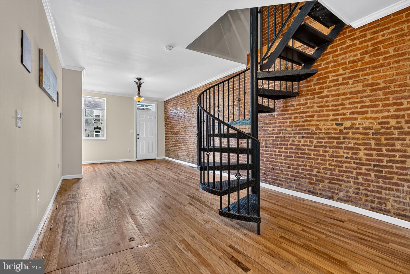 418 N Chester Street photo 5
