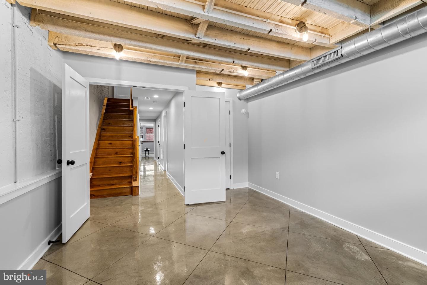 638 E Fort Avenue photo 41