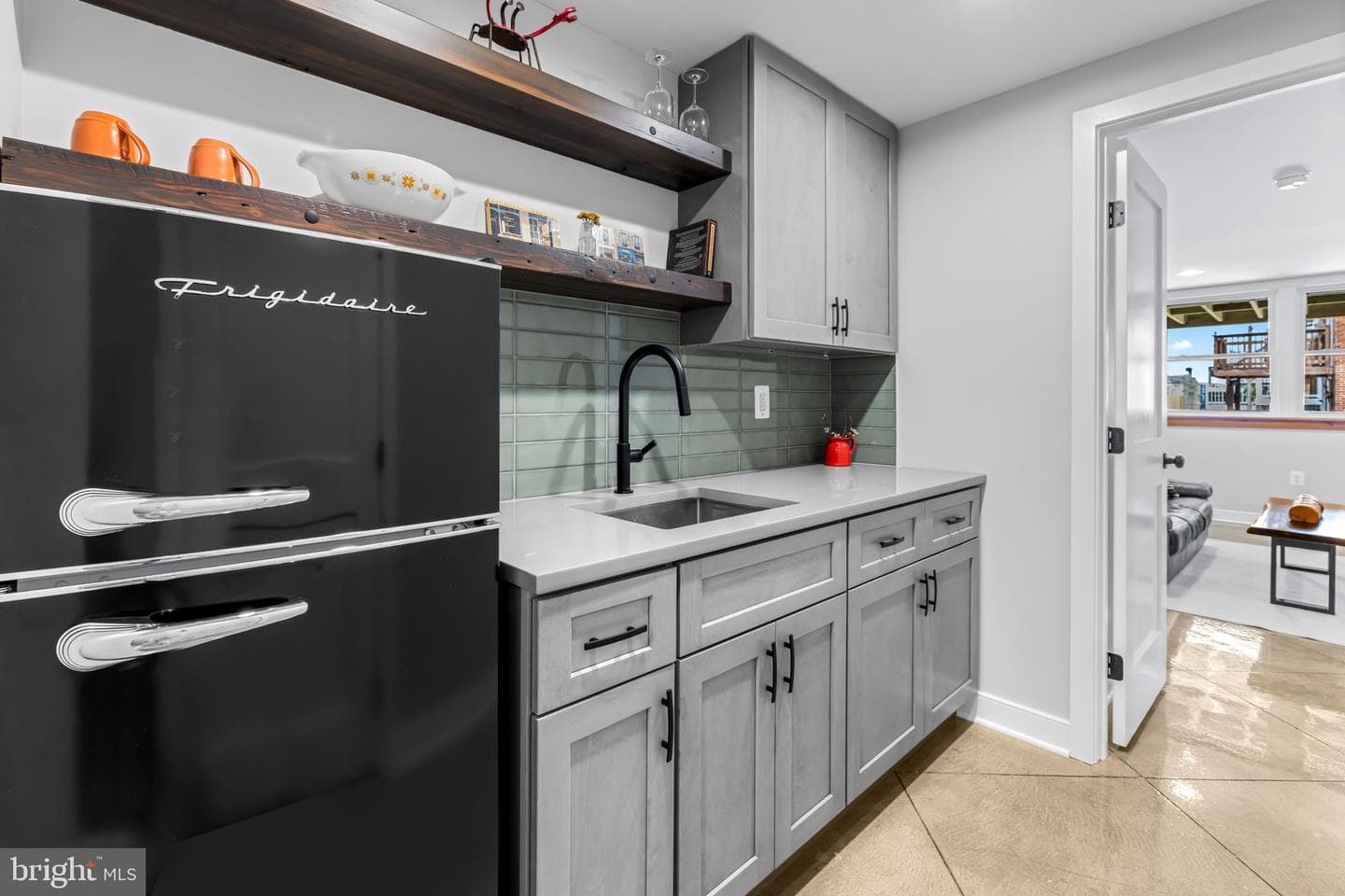 638 E Fort Avenue photo 43