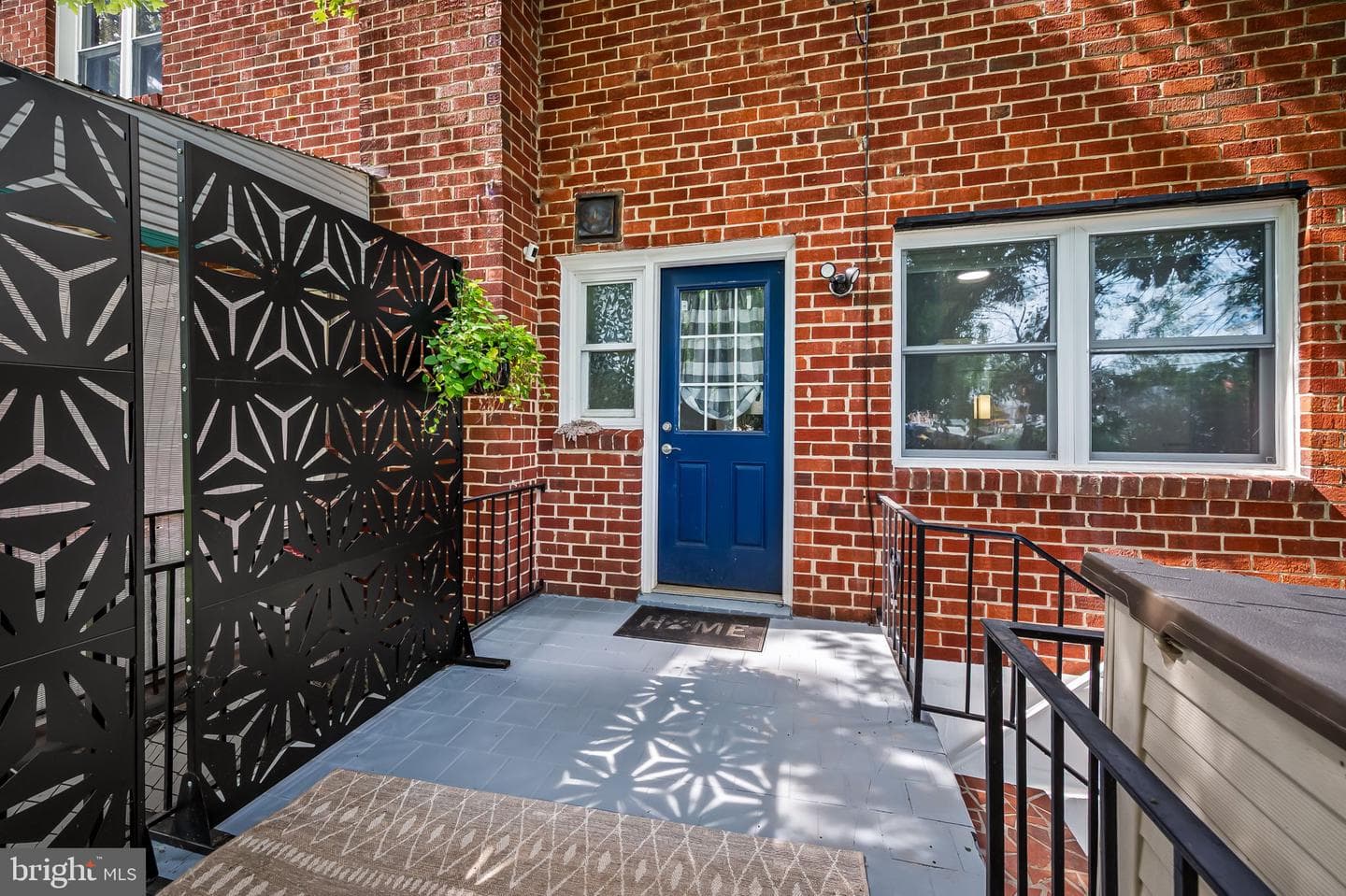 5423 Seward Avenue photo 23