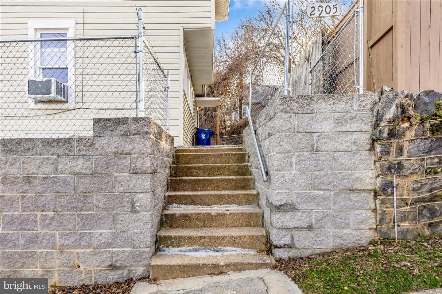 2905 Goodwood Road photo 34