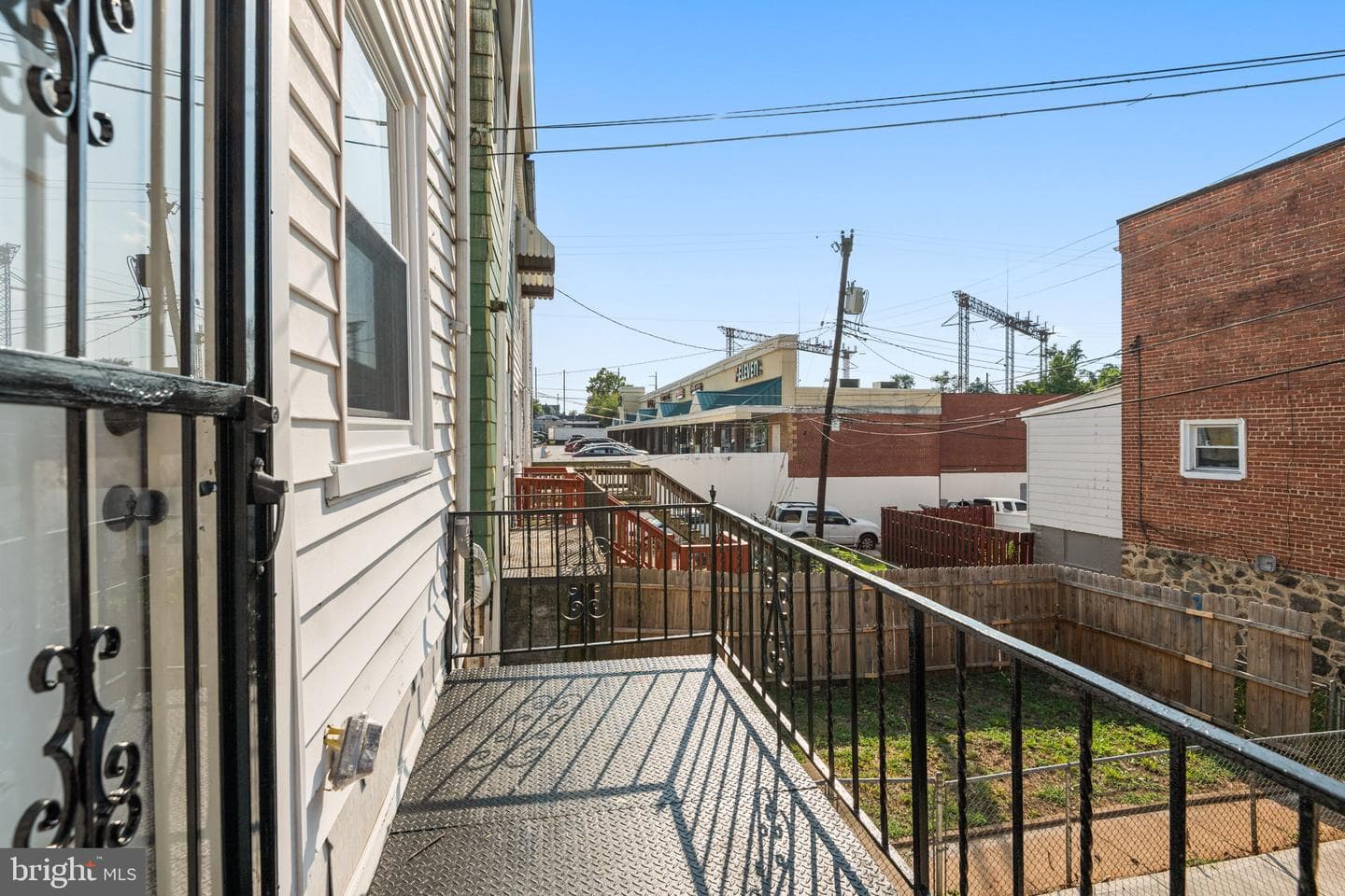 3426 Wilkens Avenue photo 26