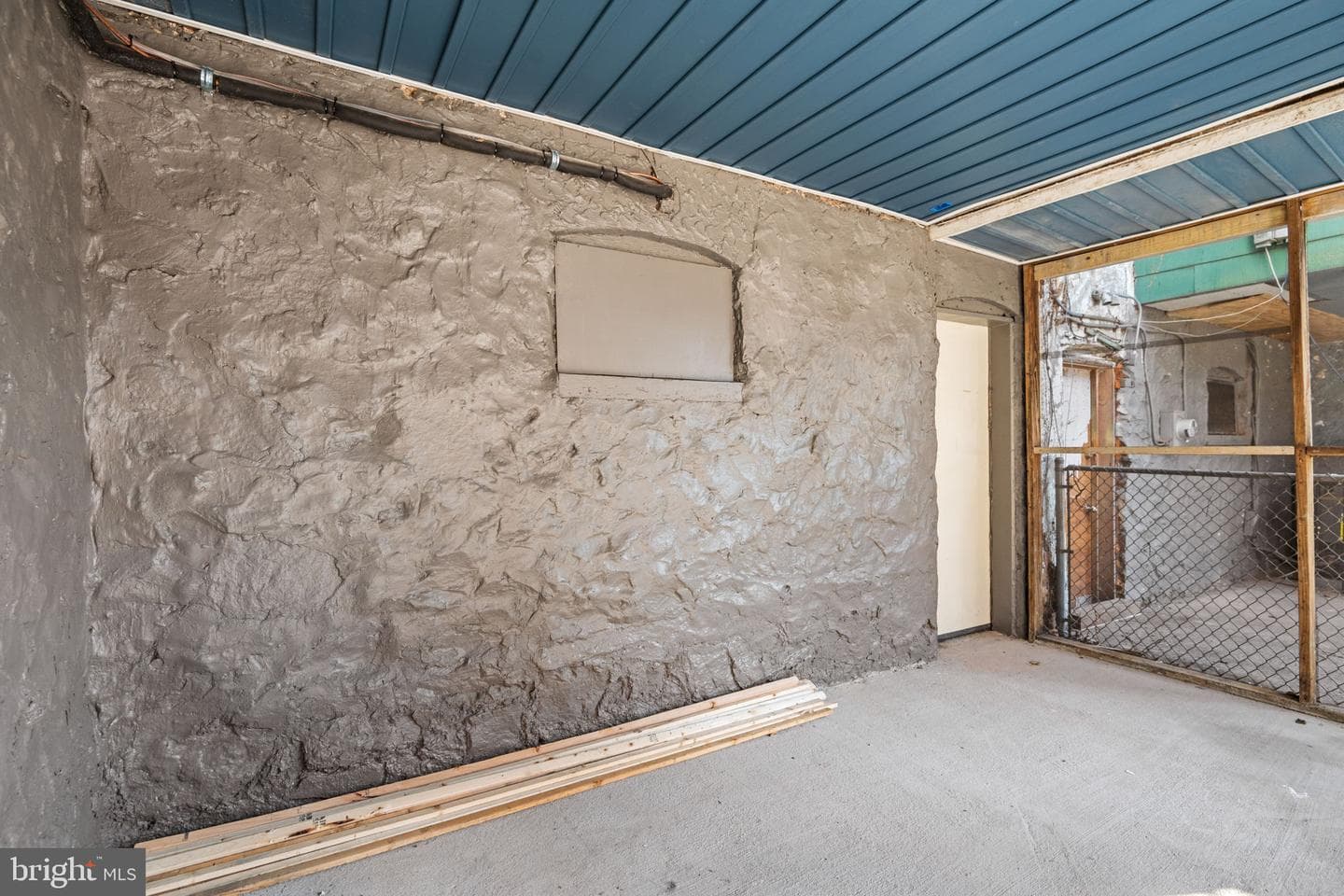 3426 Wilkens Avenue photo 28