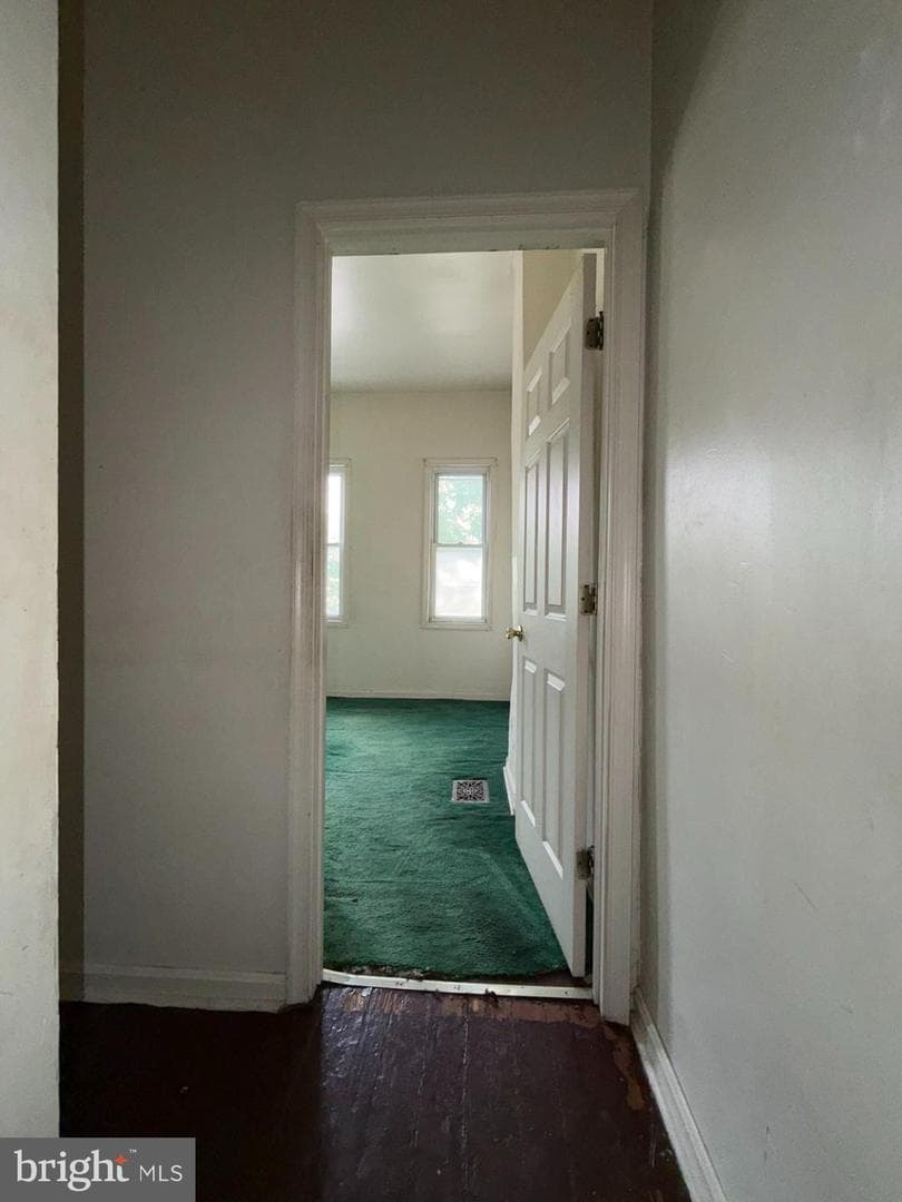 1556 N Carey Street photo 12