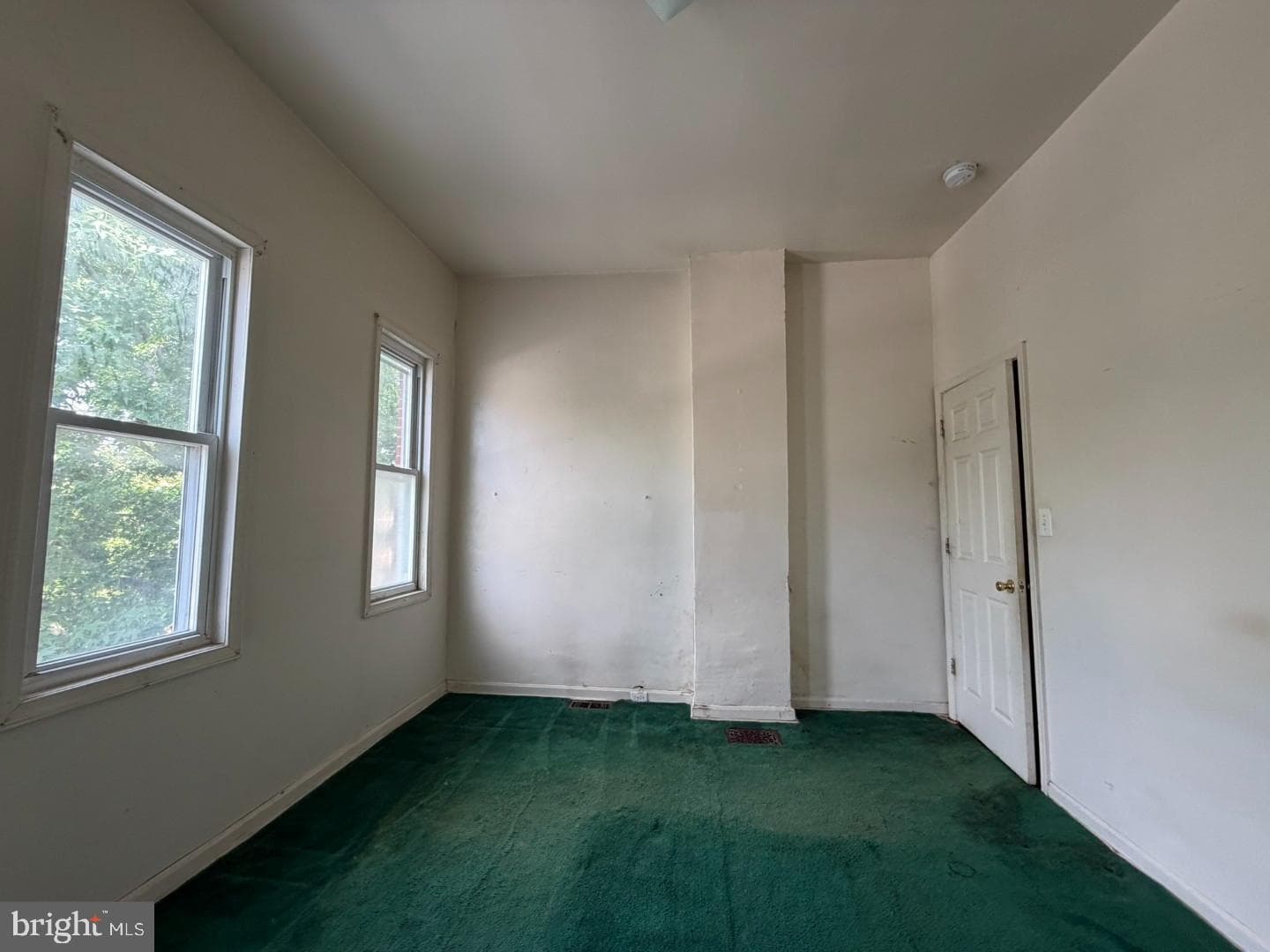 1556 N Carey Street photo 15