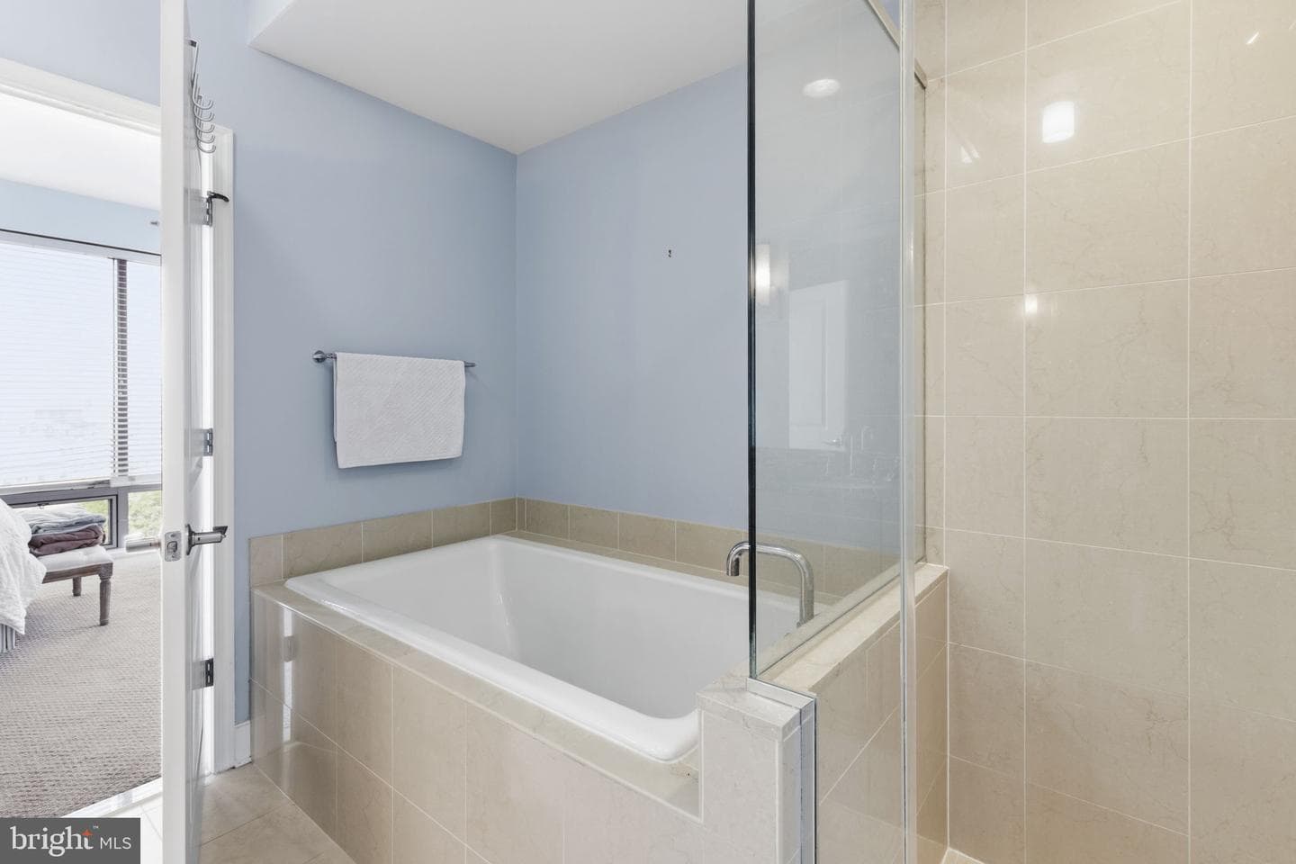675 President Street #1406 photo 16