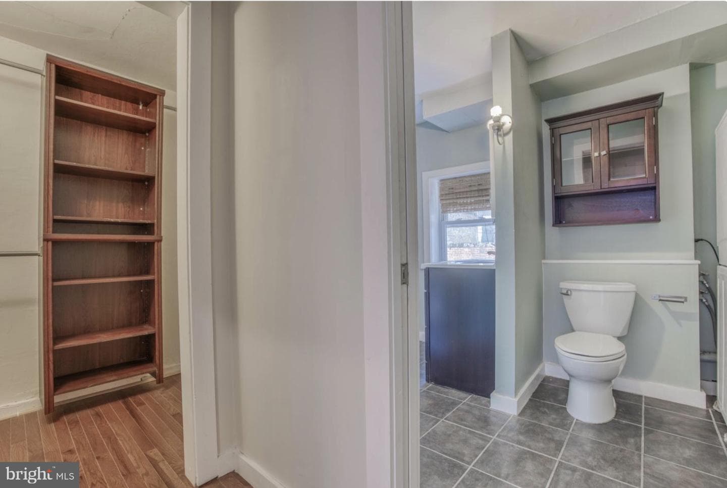 1125 William Street photo 8