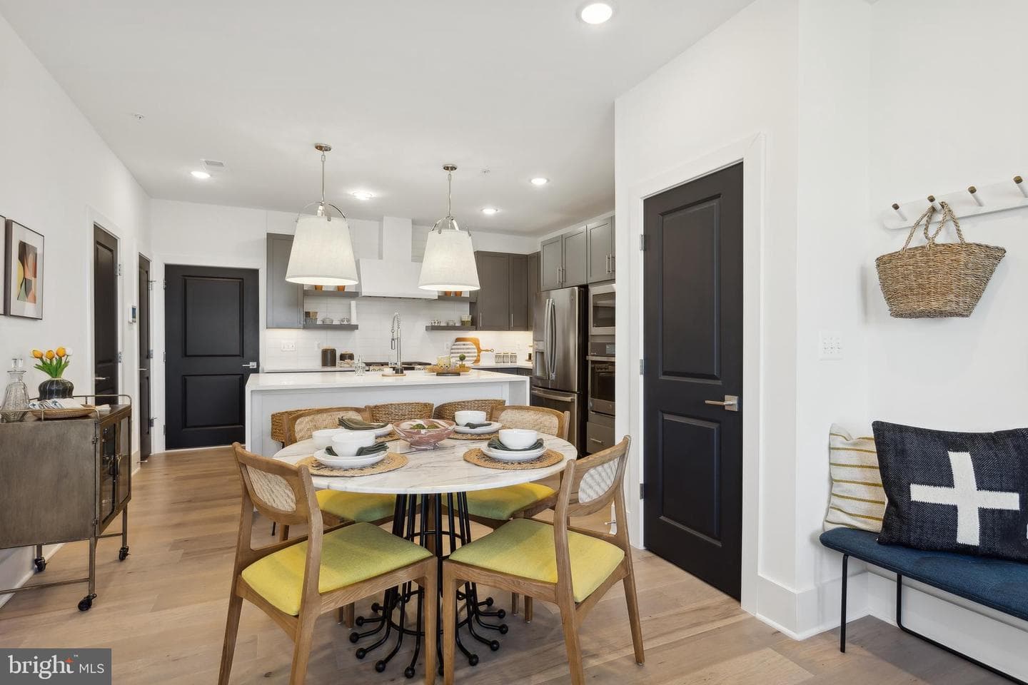 103a E Cromwell Street #1003 photo 15