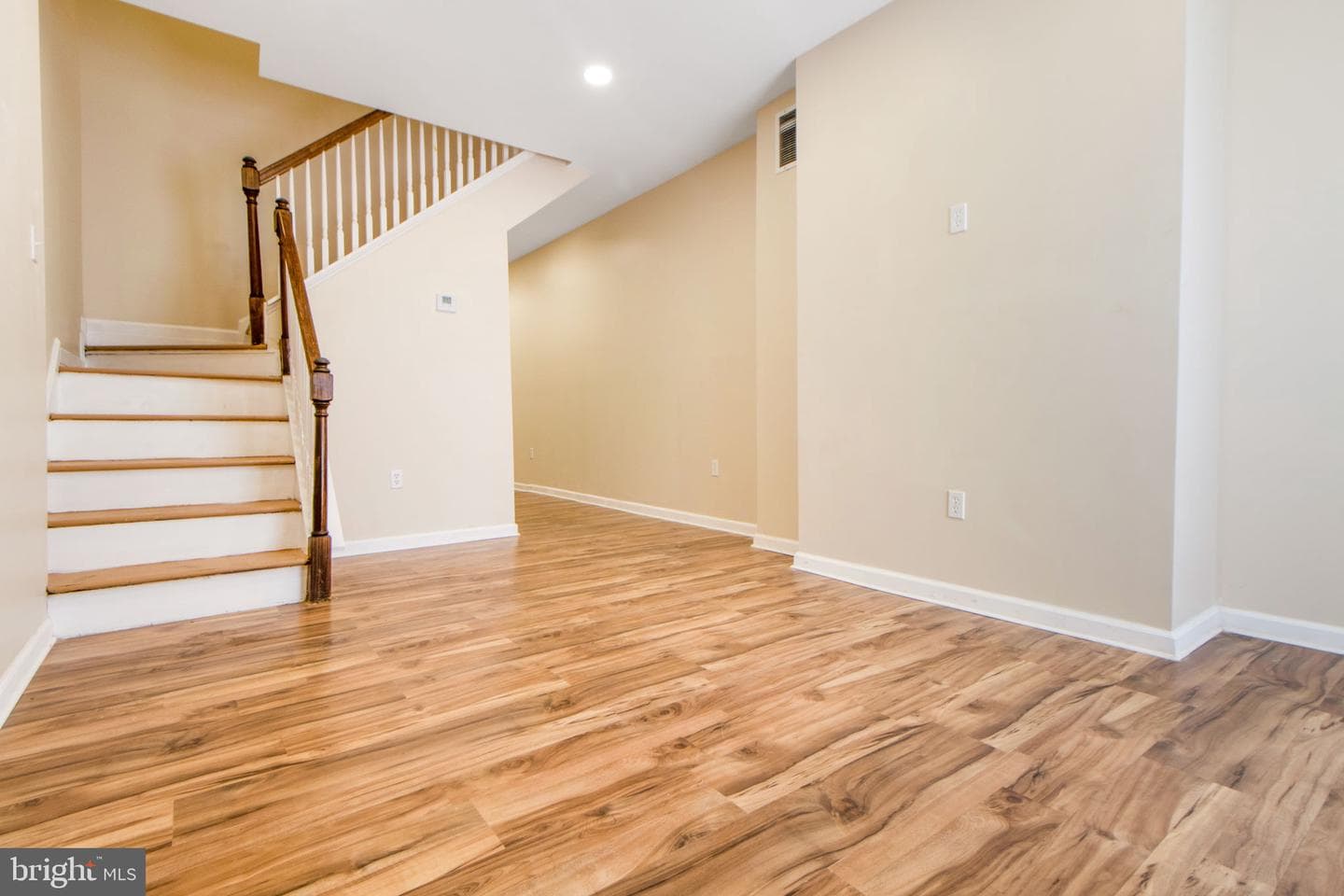 2231 Orem Avenue photo 3