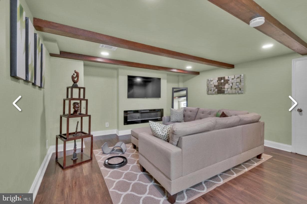 1110 Hollen Road photo 12