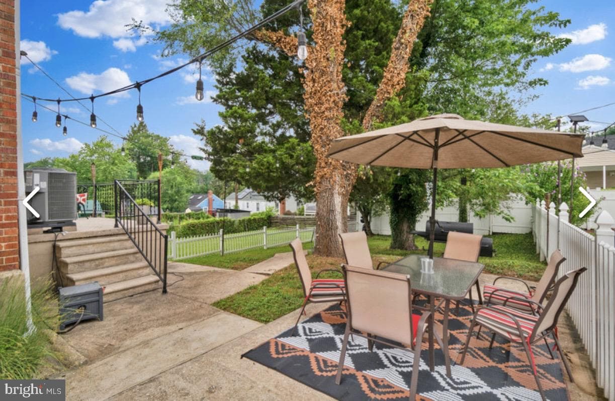 1110 Hollen Road photo 22