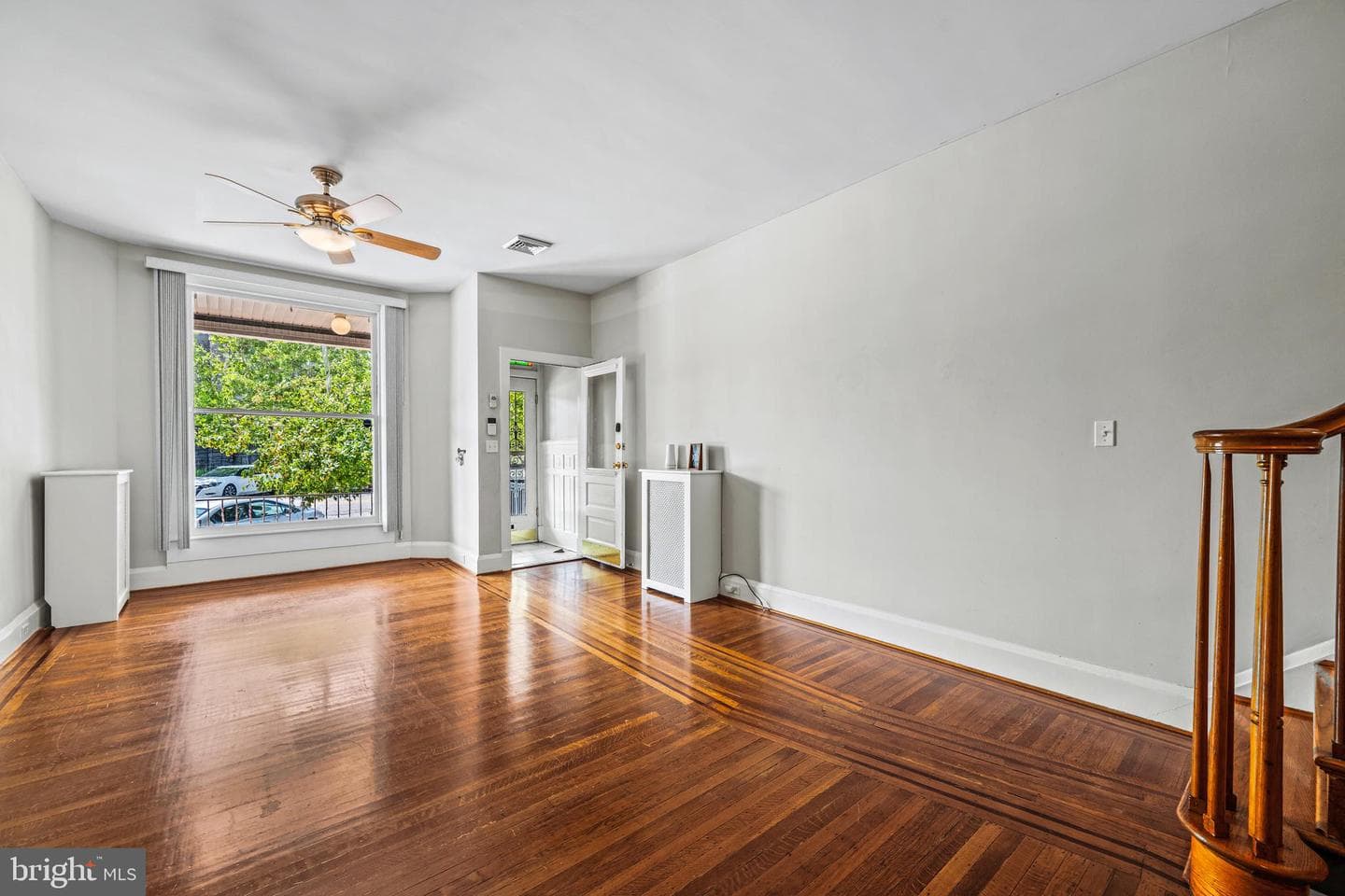 633 S Conkling Street photo 9
