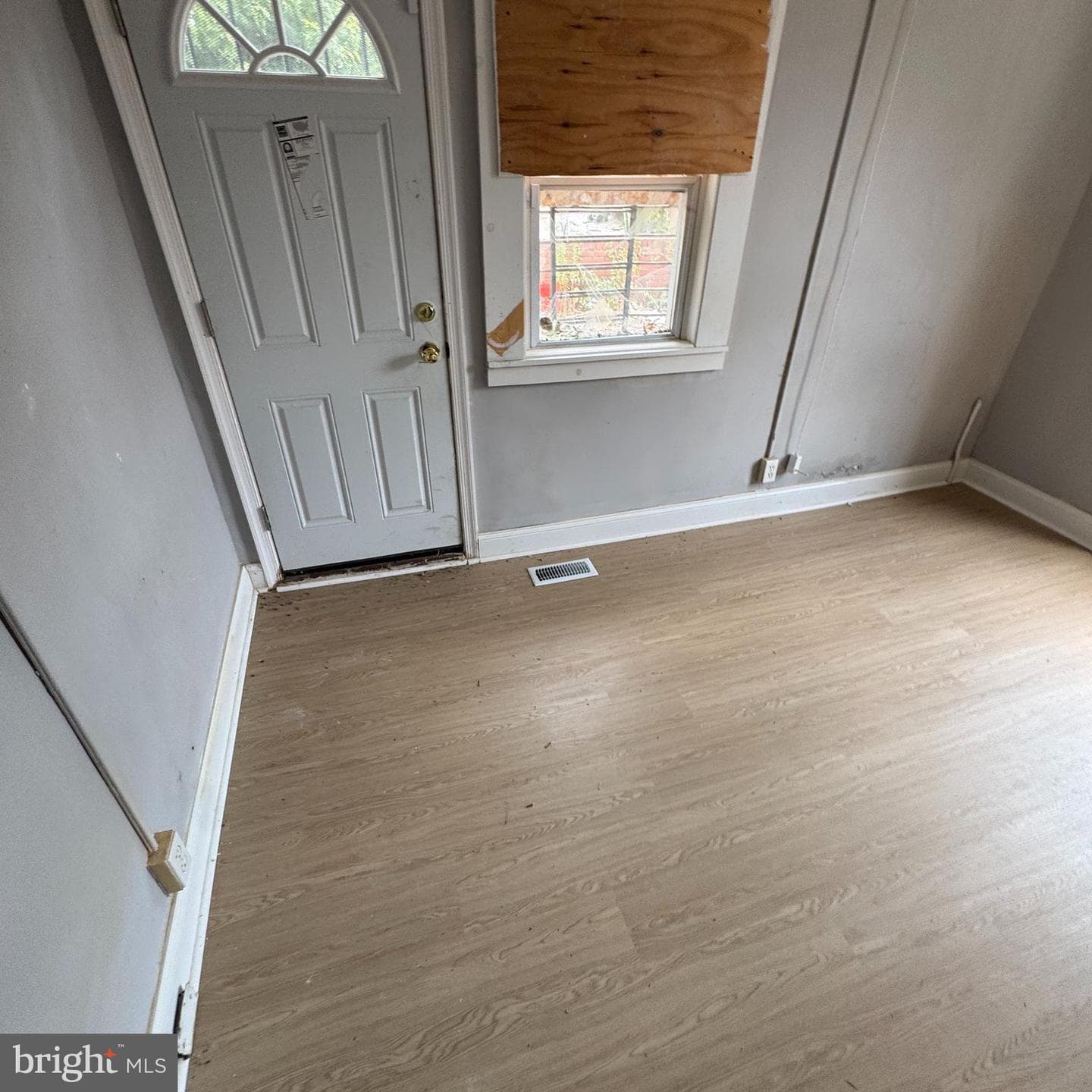 4158 Eierman Avenue photo 12