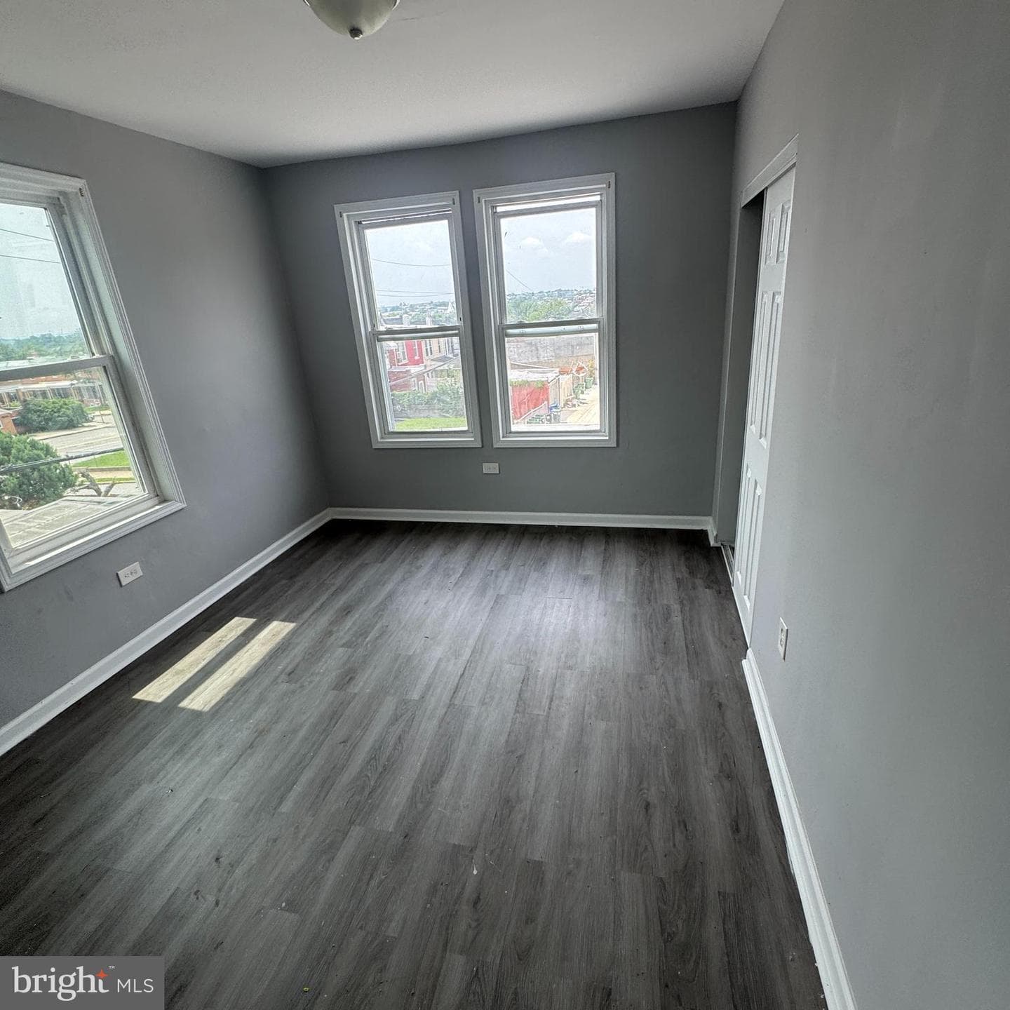 4158 Eierman Avenue photo 16