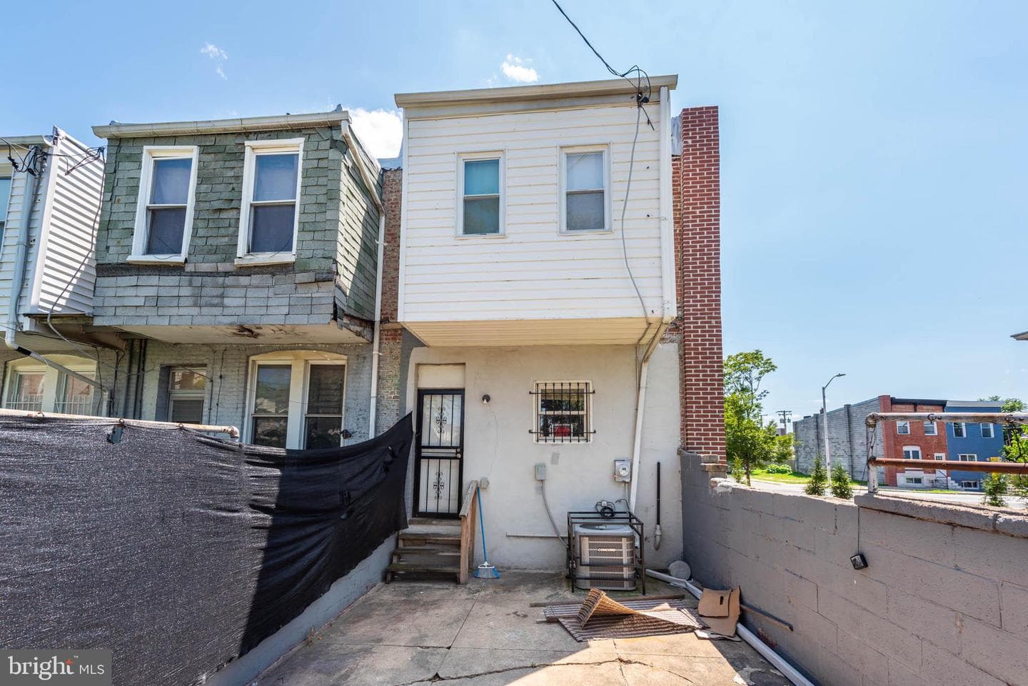 2316 E Madison Street photo 23