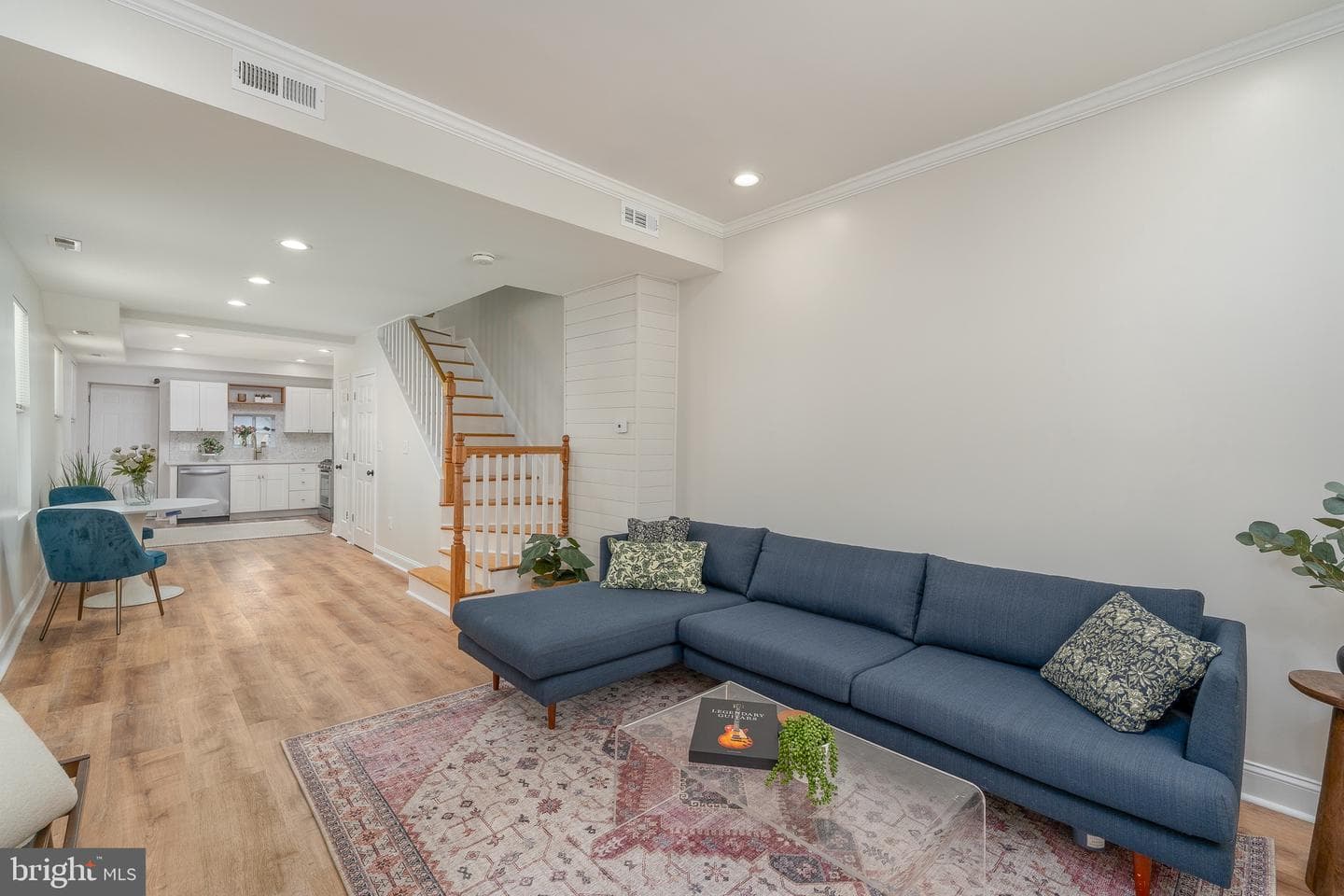 139 N Port Street photo 1