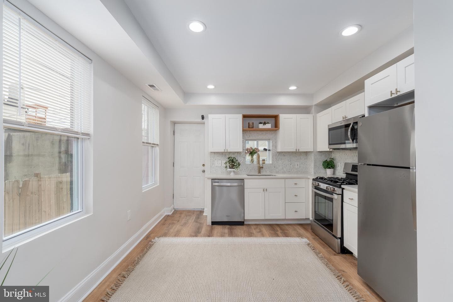139 N Port Street photo 6