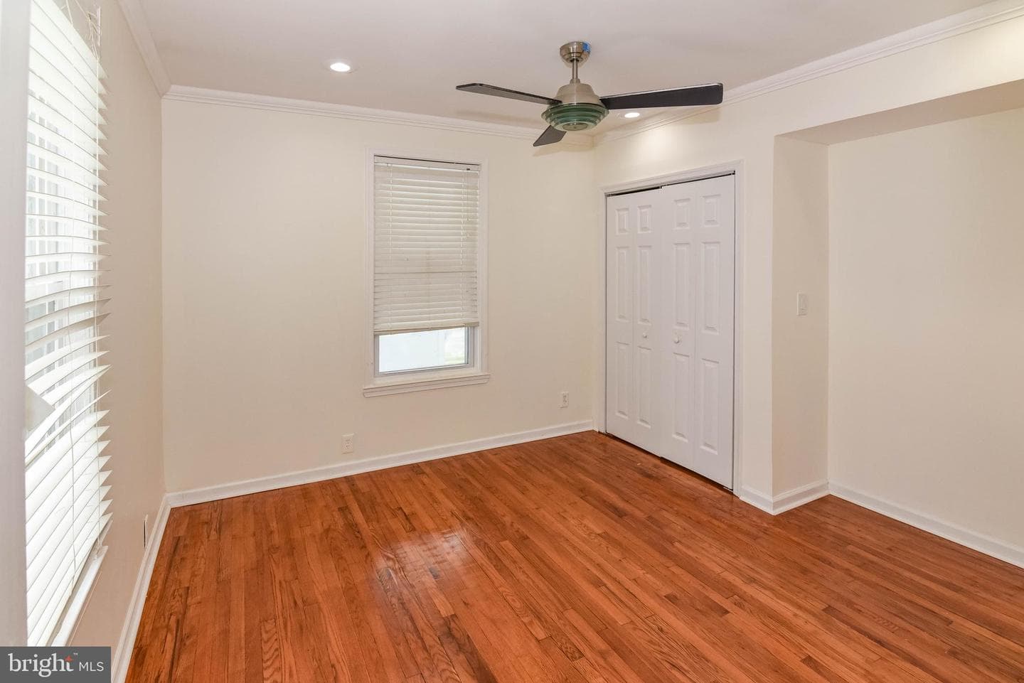 5304 Merceron Avenue photo 13