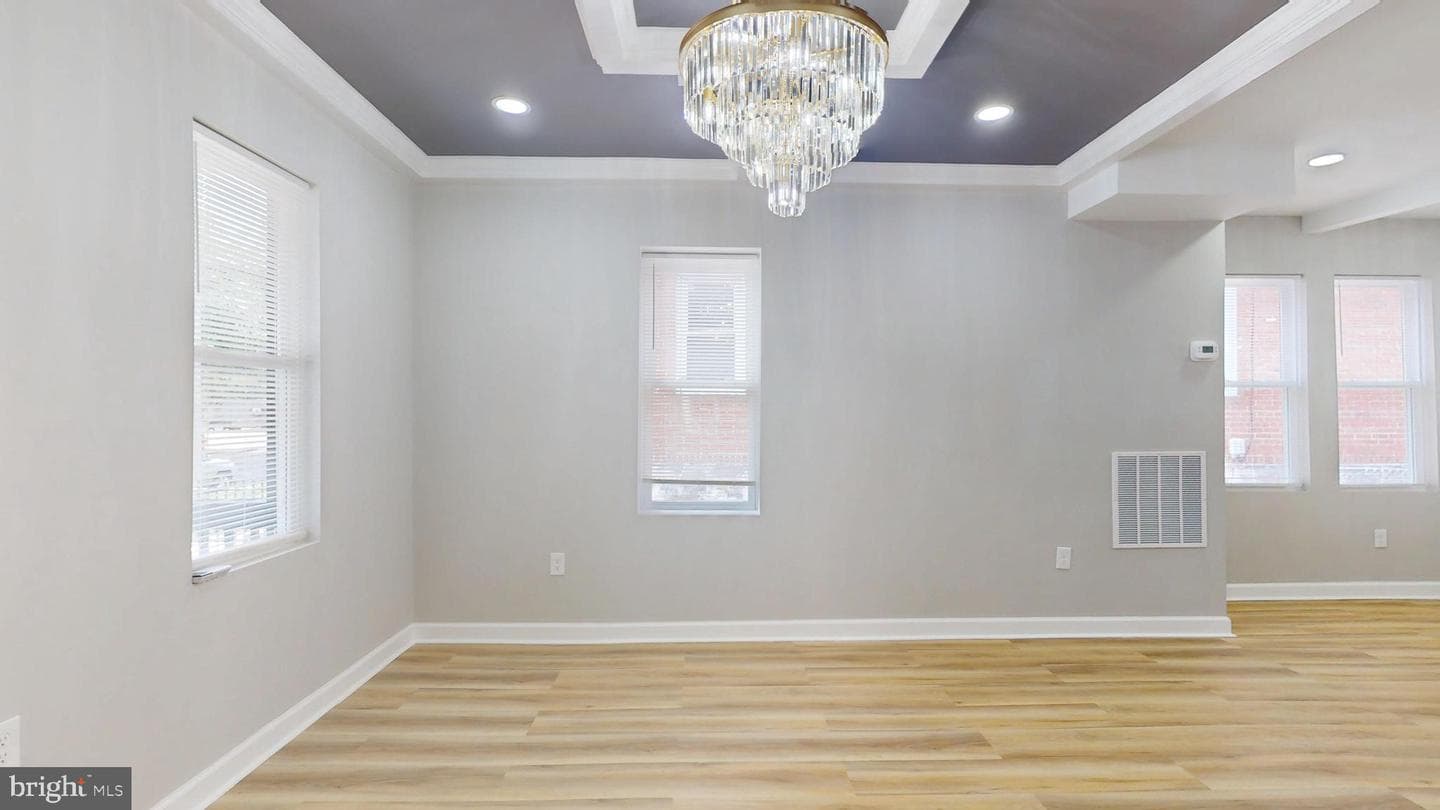 3024 Virginia Avenue photo 5