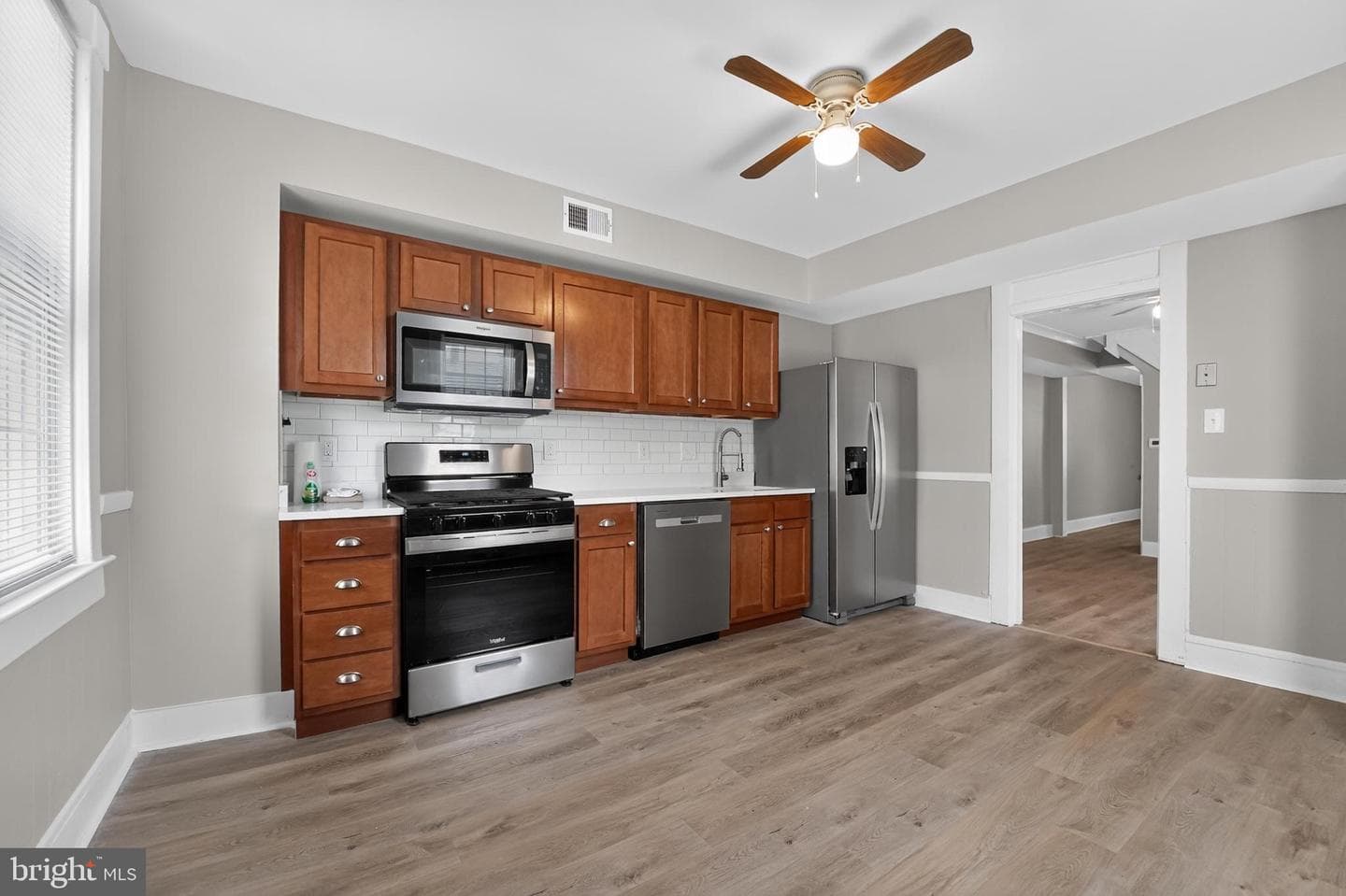 3814 3rd Street photo 9