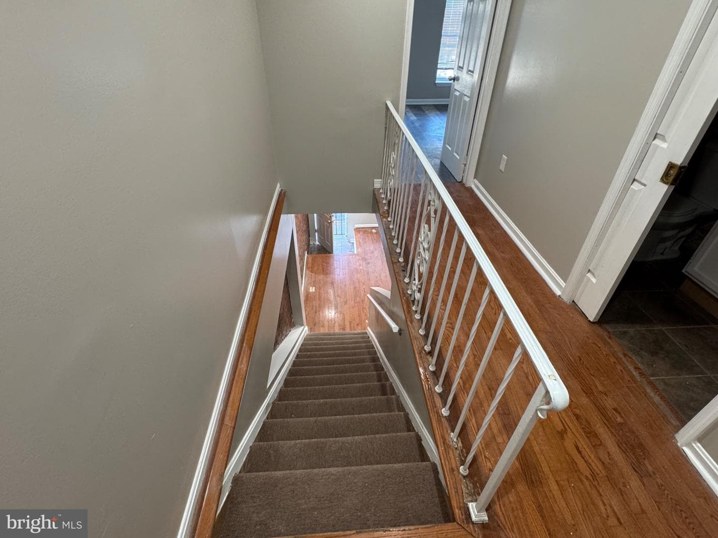1123 Sargeant Street photo 6