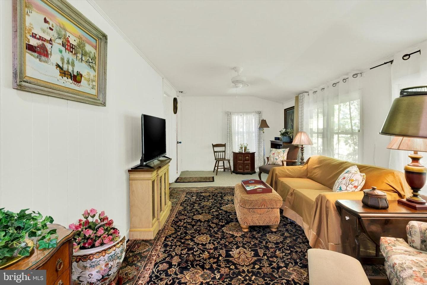 606 Freeland Road photo 33